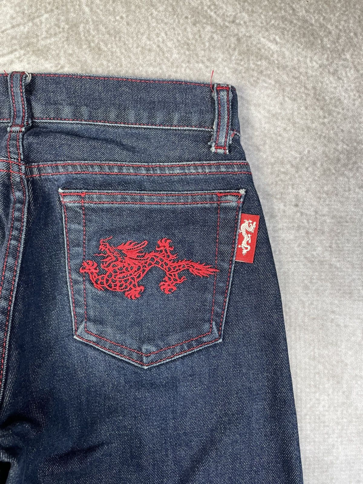 Vivienne Tam 2000s Vivienne Tam Dragon Embroidered Denim Size 25" / US 0 / IT 36 - 4 Thumbnail