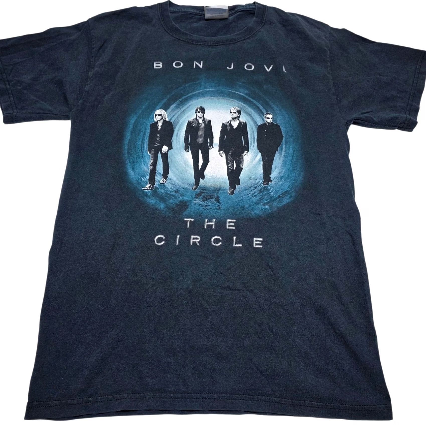 Hanes VINTAGE Bon Jovi World Tour 2010 T-shirt Black Faded Men's Size Small Y2k Size US S / EU 44-46 / 1 - 2 Thumbnail
