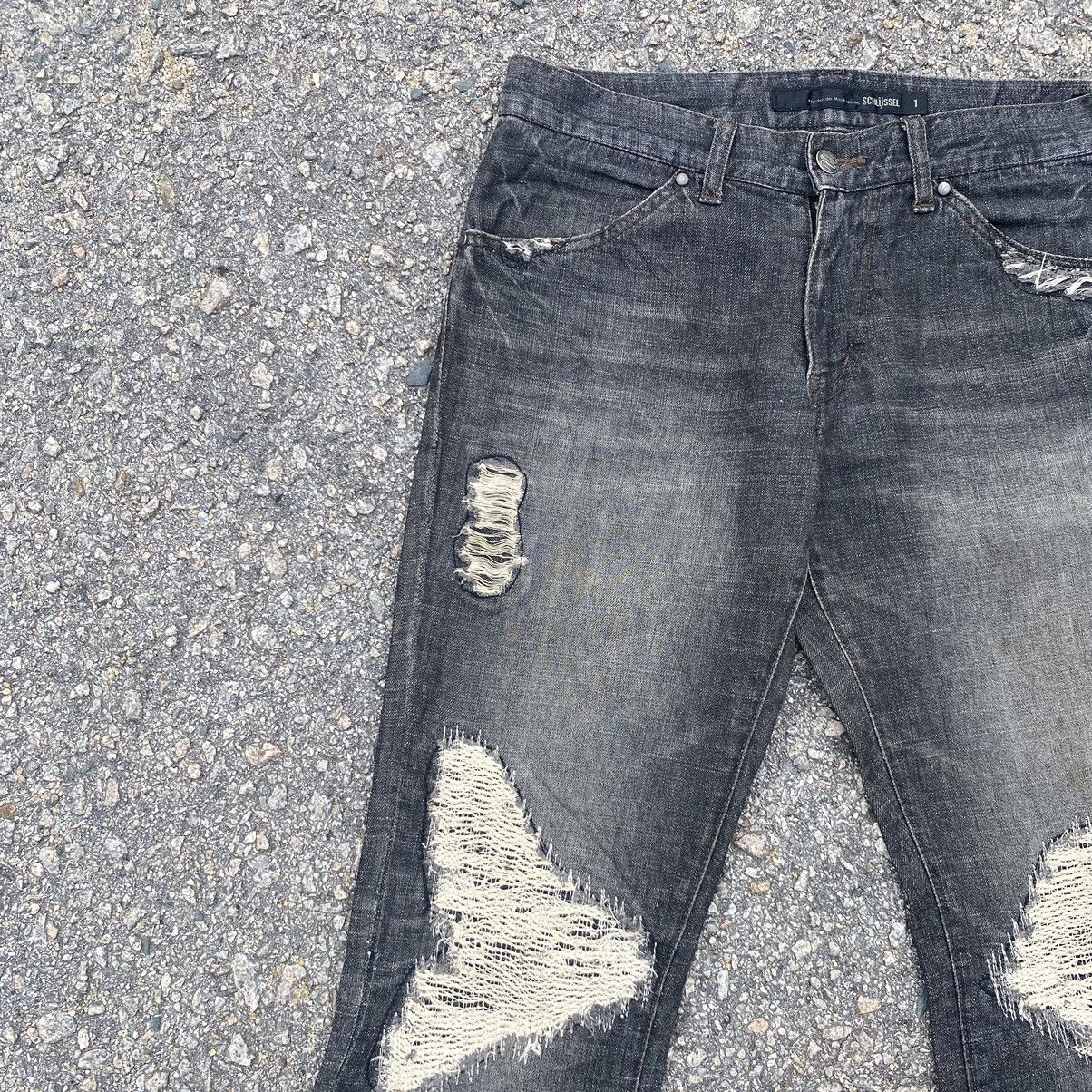 Japanese Brand VINTAGE JAPANESE BRAND BLACK DISTRESSED FLARE JEANS PANTS Size US 31 - 5 Thumbnail