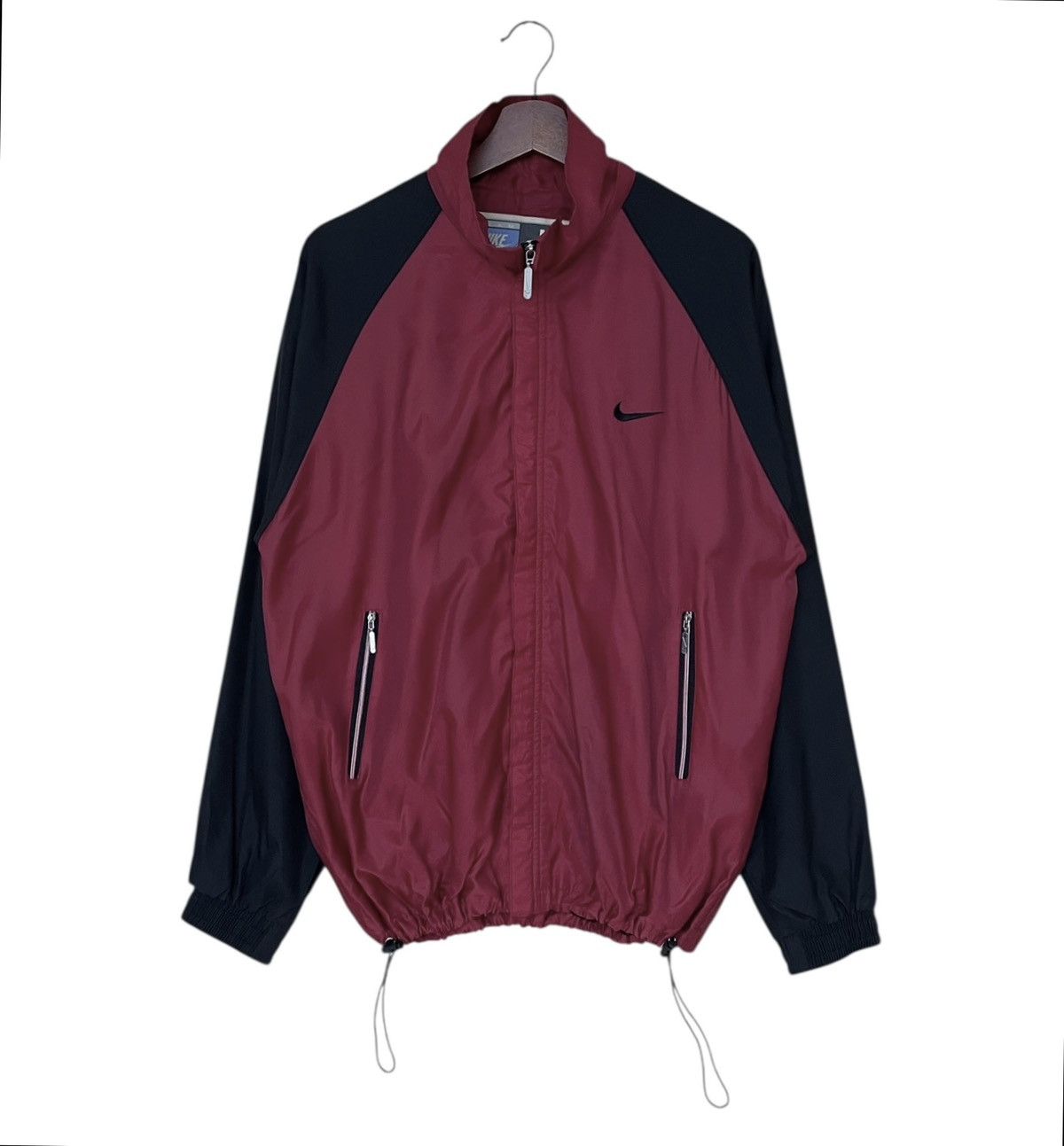 Nike × Vintage Vintage Brand Nike Windbreaker Nylon Jacket 1990s Size US L / EU 52-54 / 3 - 1 Thumbnail
