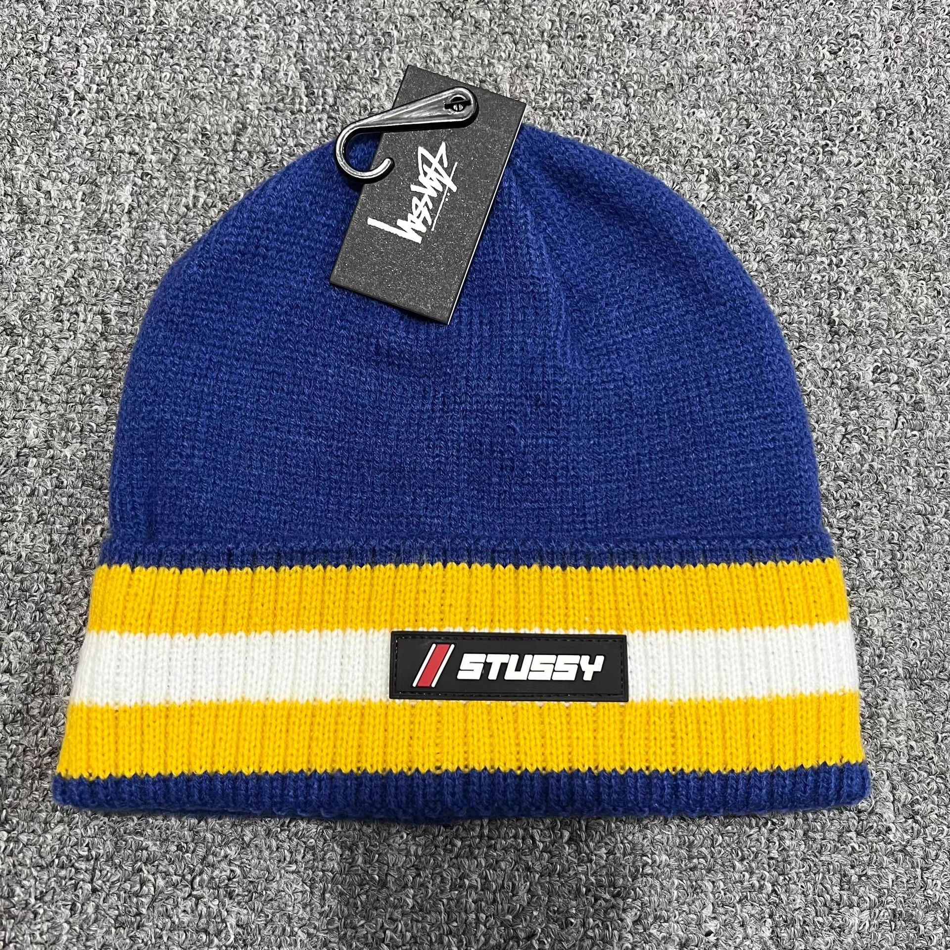 Stussy Stussy Rubber Logo Color Block Knit Beanie Q7 Size ONE SIZE - 3 Thumbnail