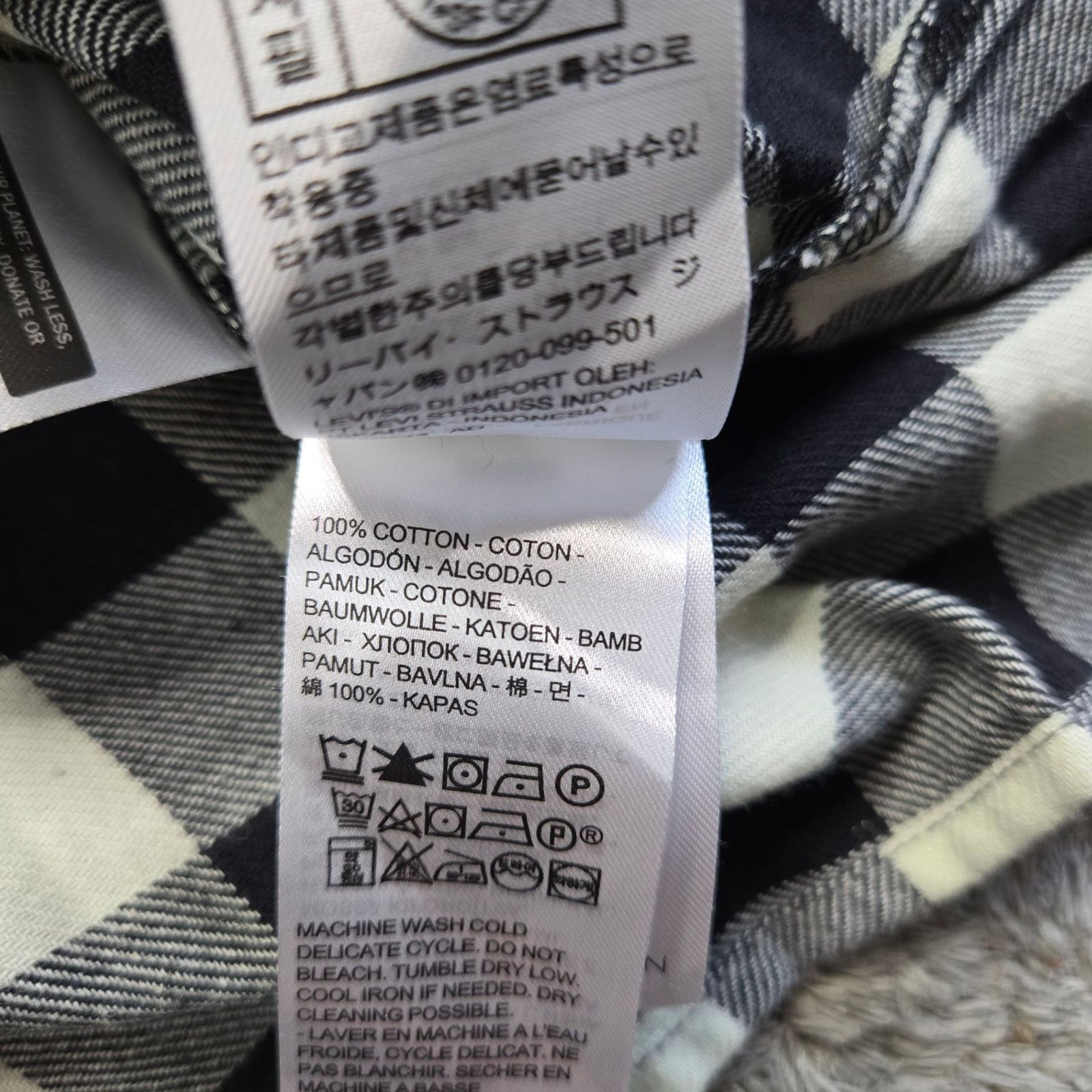 Levi's Levi's Black White Plaid Flannel Top Size Small Size S / US 4 / IT 40 - 9 Thumbnail