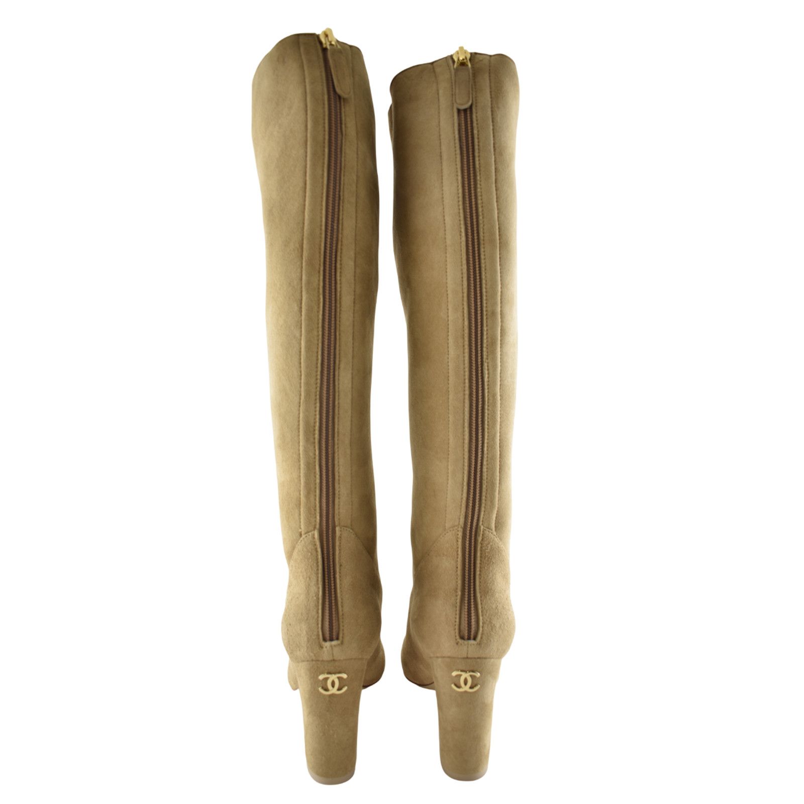 Chanel Chanel 24K Beige Suede Shearling CC Knee High Boots 37.5 Size US 7.5 / IT 37.5 - 19 Thumbnail