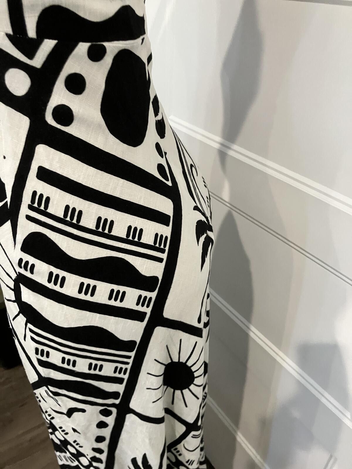 Other NWOT Black and White Patterned Sleeveless Maxi Dress Size XS / US 0-2 / IT 36-38 - 4 Thumbnail