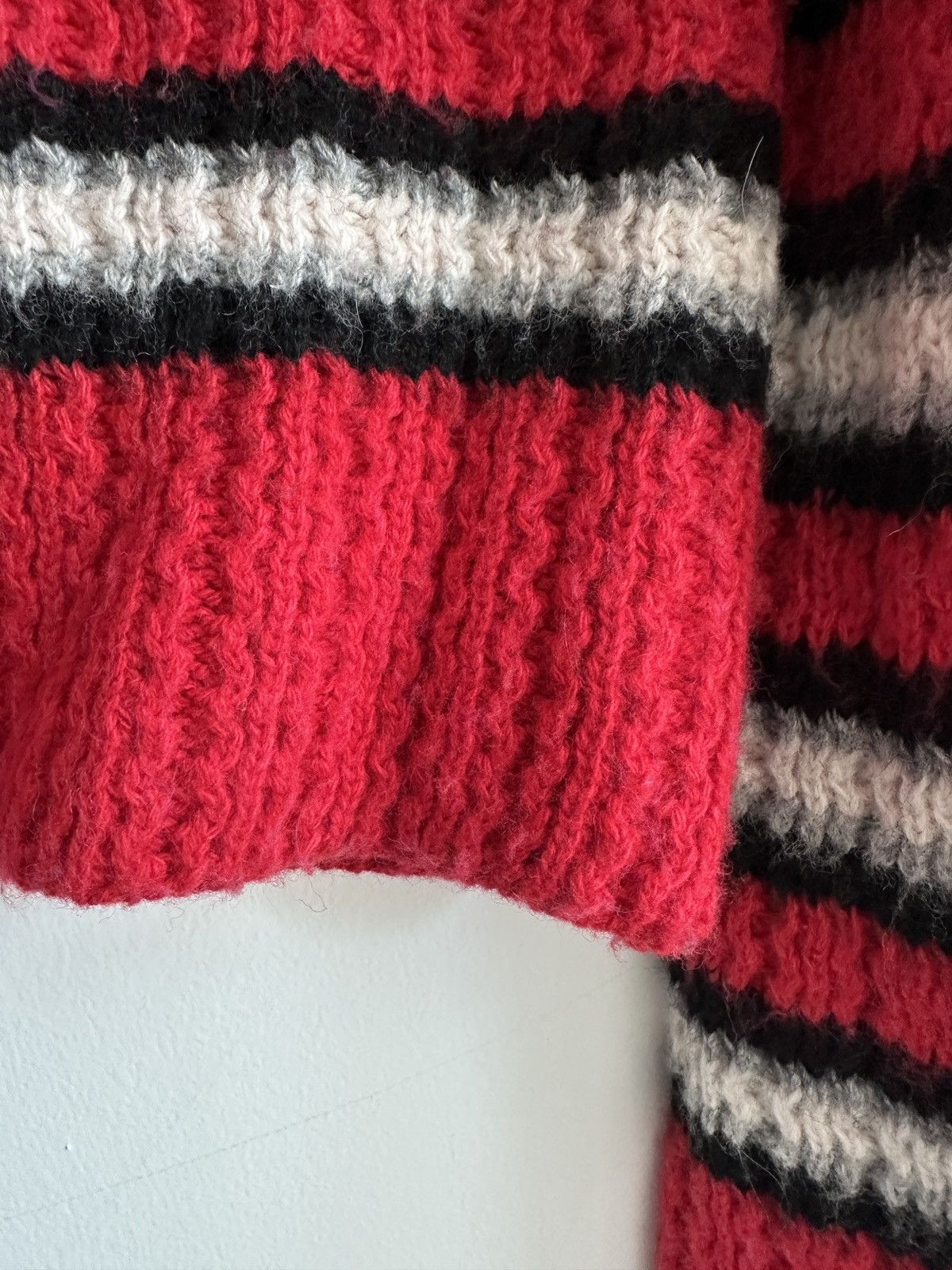 ERL ERL Red Knit Striped Crewneck Sweater | US Mens M Size US M / EU 48-50 / 2 - 6 Thumbnail