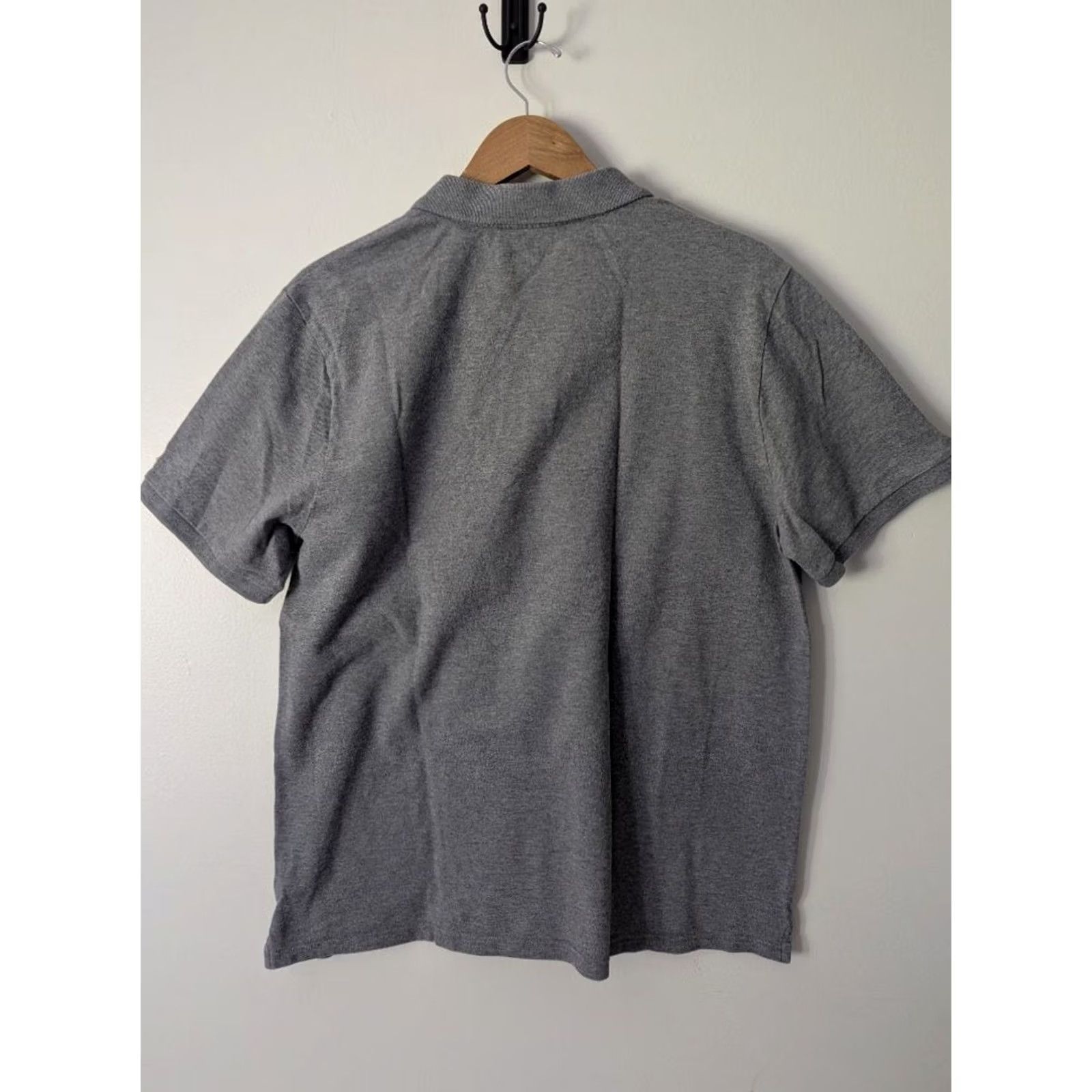 Vineyard Vines Vineyard Vines Polo Shirt Men L Short Sleeve Gray EUC Size US L / EU 52-54 / 3 - 3 Thumbnail