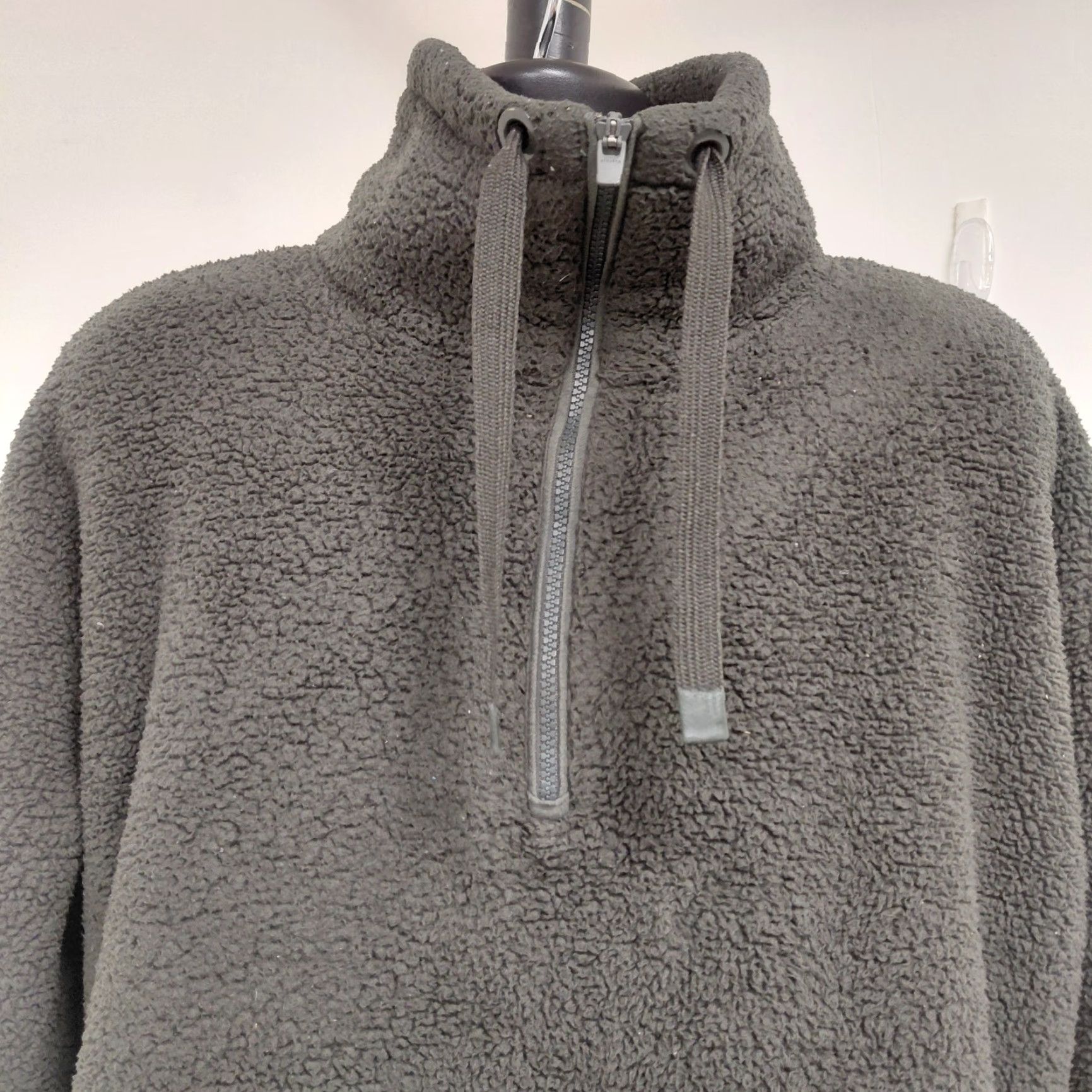 Athleta Athleta Sweatshirt Shirt Womens XL Dark Green Talus Sherpa Quarter Zip Pullover Easy Care 1/4 Zip Raglan Sleeve Pockets Size XL Womens Size XL / US 12-14 / IT 48-50 - 7 Thumbnail
