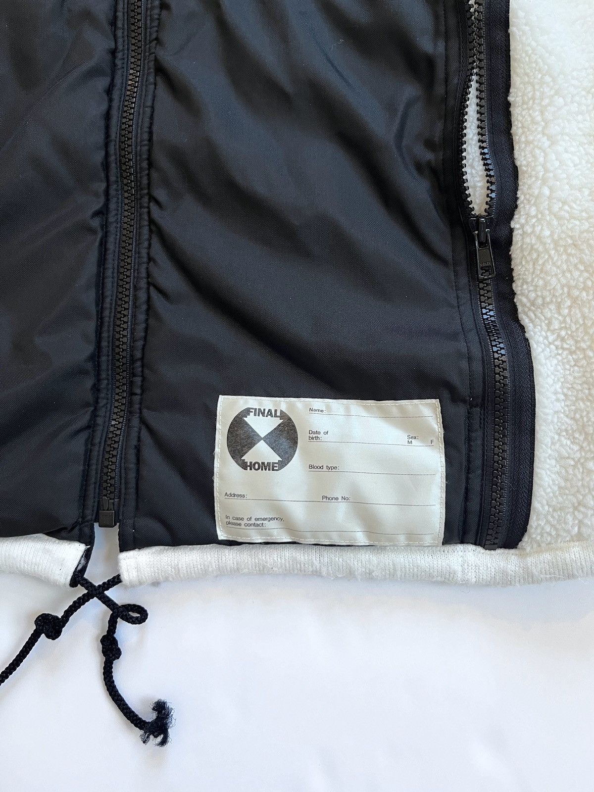Final Home Final Home Survival jacket fleece Size US L / EU 52-54 / 3 - 7 Thumbnail