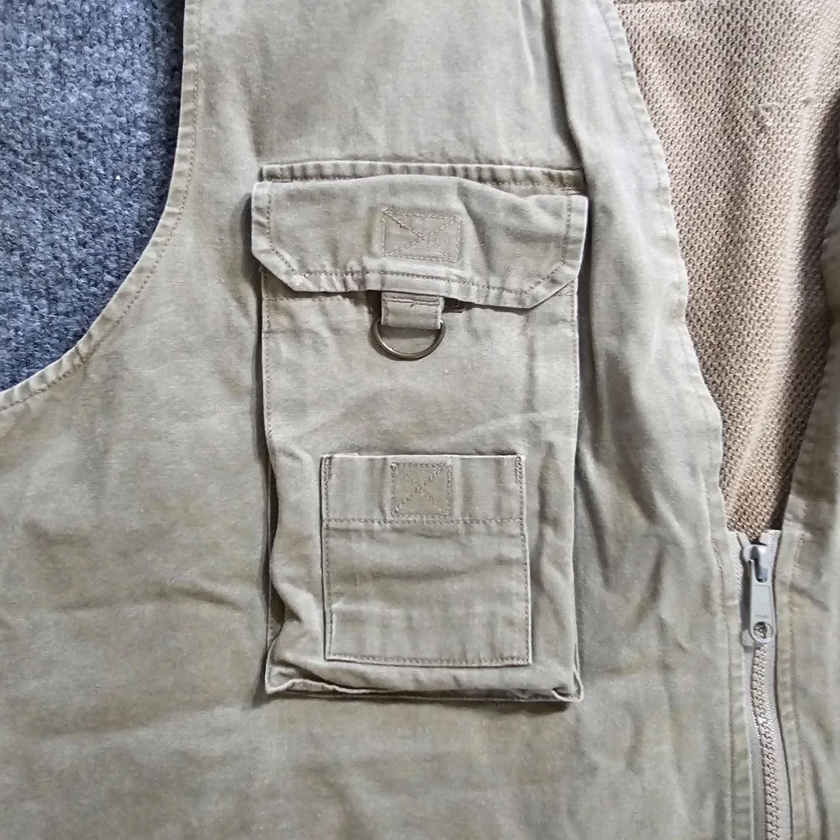 Orvis VINTAGE Orvis Vest Mens XL Beige Canvas Fishing Pockets Zip V Neck Photography Size US XL / EU 56 / 4 - 4 Thumbnail
