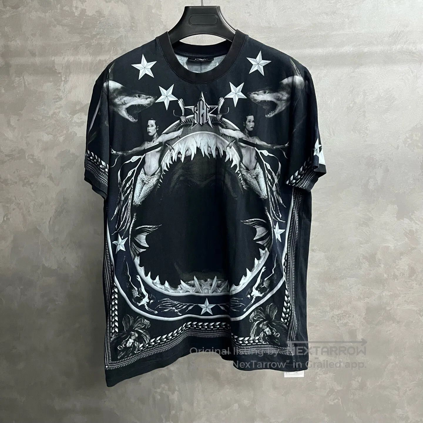 Givenchy Givenchy Dark blue patterned printed round-neck short-slee Size US XXS / EU 40 - 1 Thumbnail