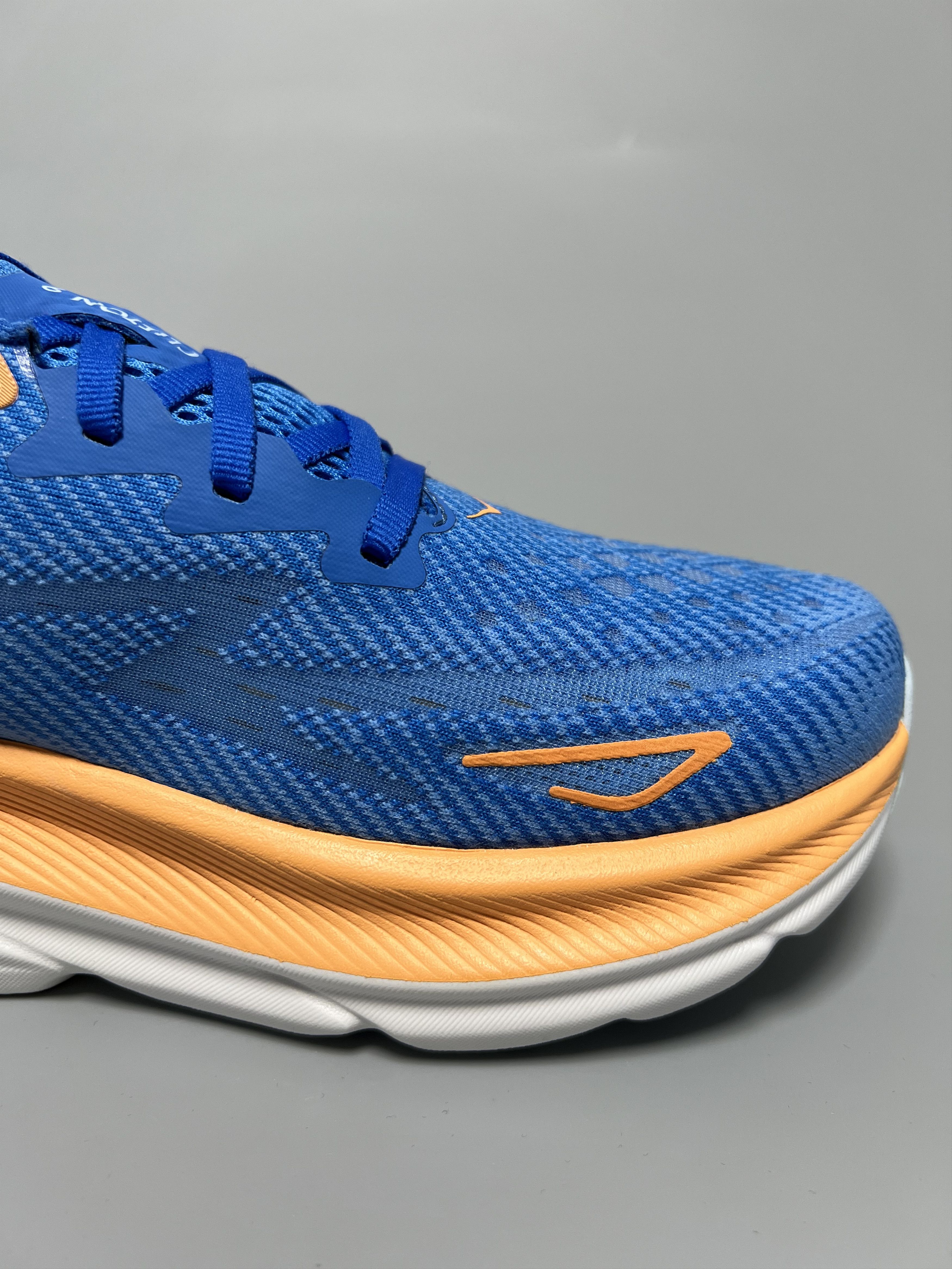 Hoka 9D Hoka One One Clifton 9 Running Shoes Walking Gym Size US 9 / EU 42 - 7 Thumbnail
