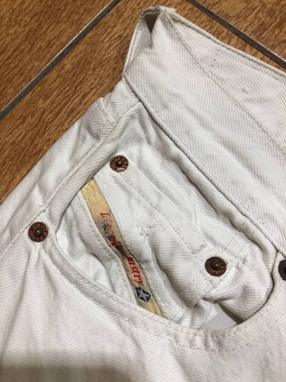 Diesel VTG Diesel Saddle Basic Tapered White Denim Jeans shorts Size US 29 - 14 Thumbnail