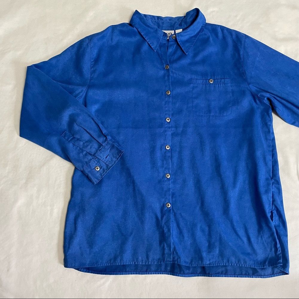 Chicos Chico’s Design Royal Blue Suede Feel Button Down Shirt Size Size XL / US 12-14 / IT 48-50 - 5 Thumbnail