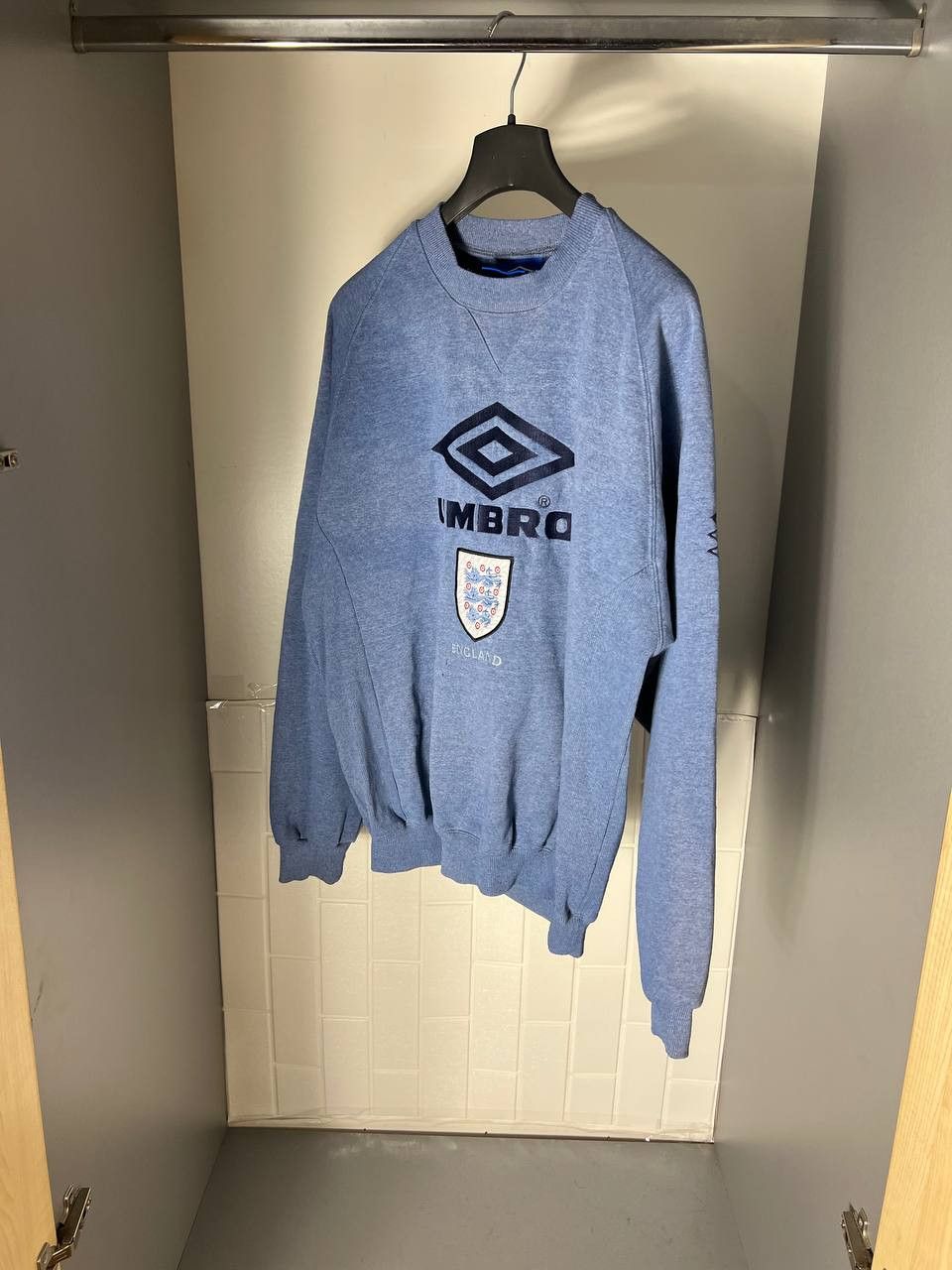 Umbro VINTAGE UMBRO ENGLAND RETRO SOCCER JERSEY MANCHESTER Y2K 90s Size US L / EU 52-54 / 3 - 4 Thumbnail