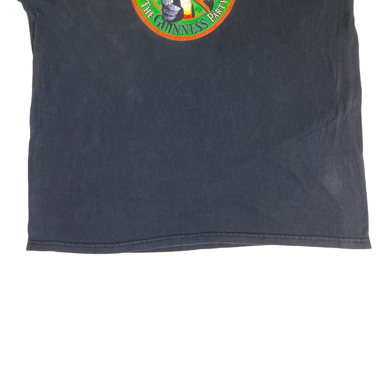 Gildan Vintage The Guinness Party Tee Size US XL / EU 56 / 4 - 6 Thumbnail