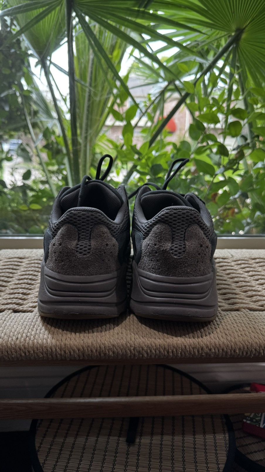 Yeezy Yeezy 700 — Mauve Size US 12 / EU 45 - 2 Thumbnail