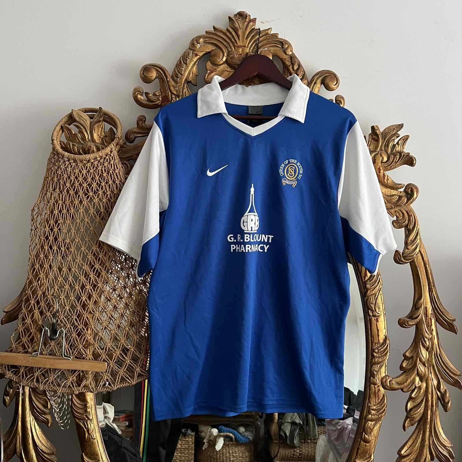 Vintage VTG Nike Queen of the South adults L football shirt jersey Size US L / EU 52-54 / 3 - 1 Thumbnail