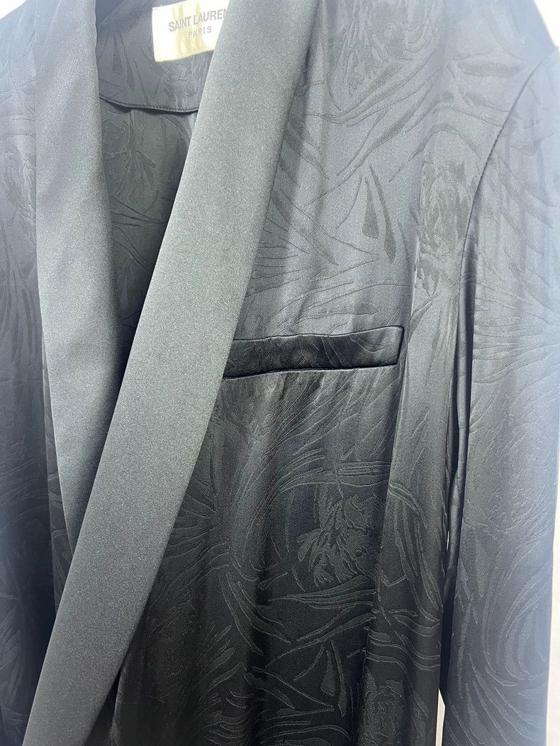 Saint Laurent Paris Saint Laurent Paris size 44 Darth Vader crepe satin hibisc Size L / US 10 / IT 46 - 4 Thumbnail