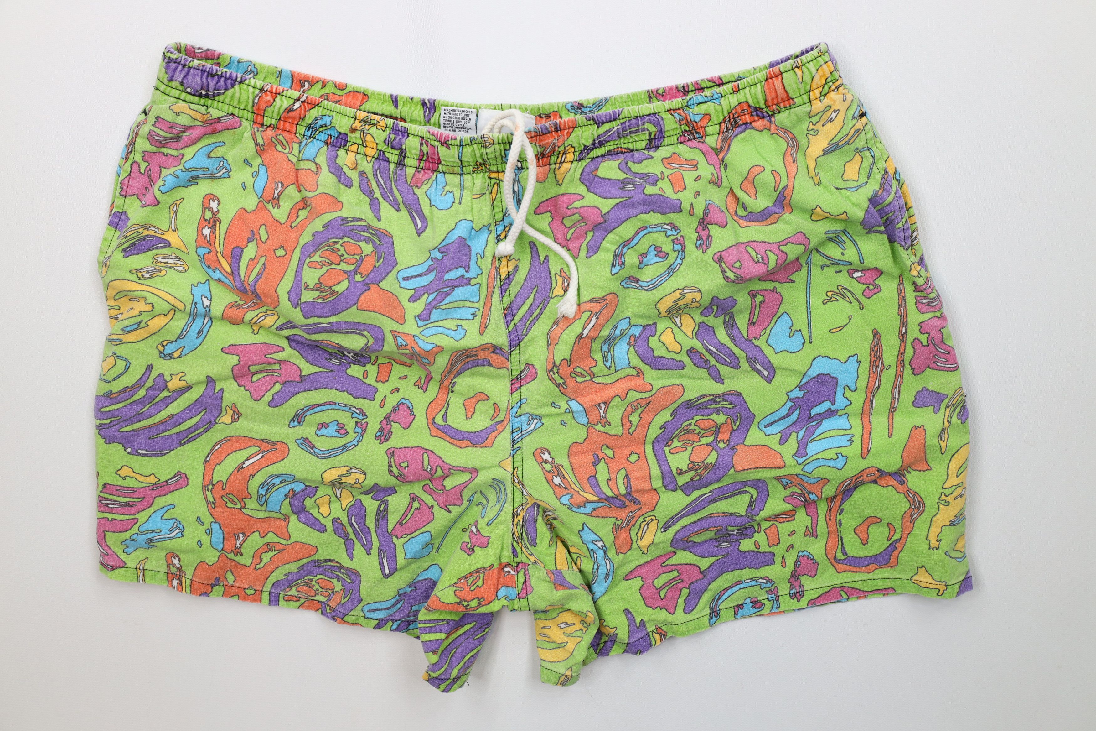 Vintage Vintage 90s Streetwear Abstract Lined Shorts Swim Trunks Size US 36 / EU 52 - 1 Thumbnail