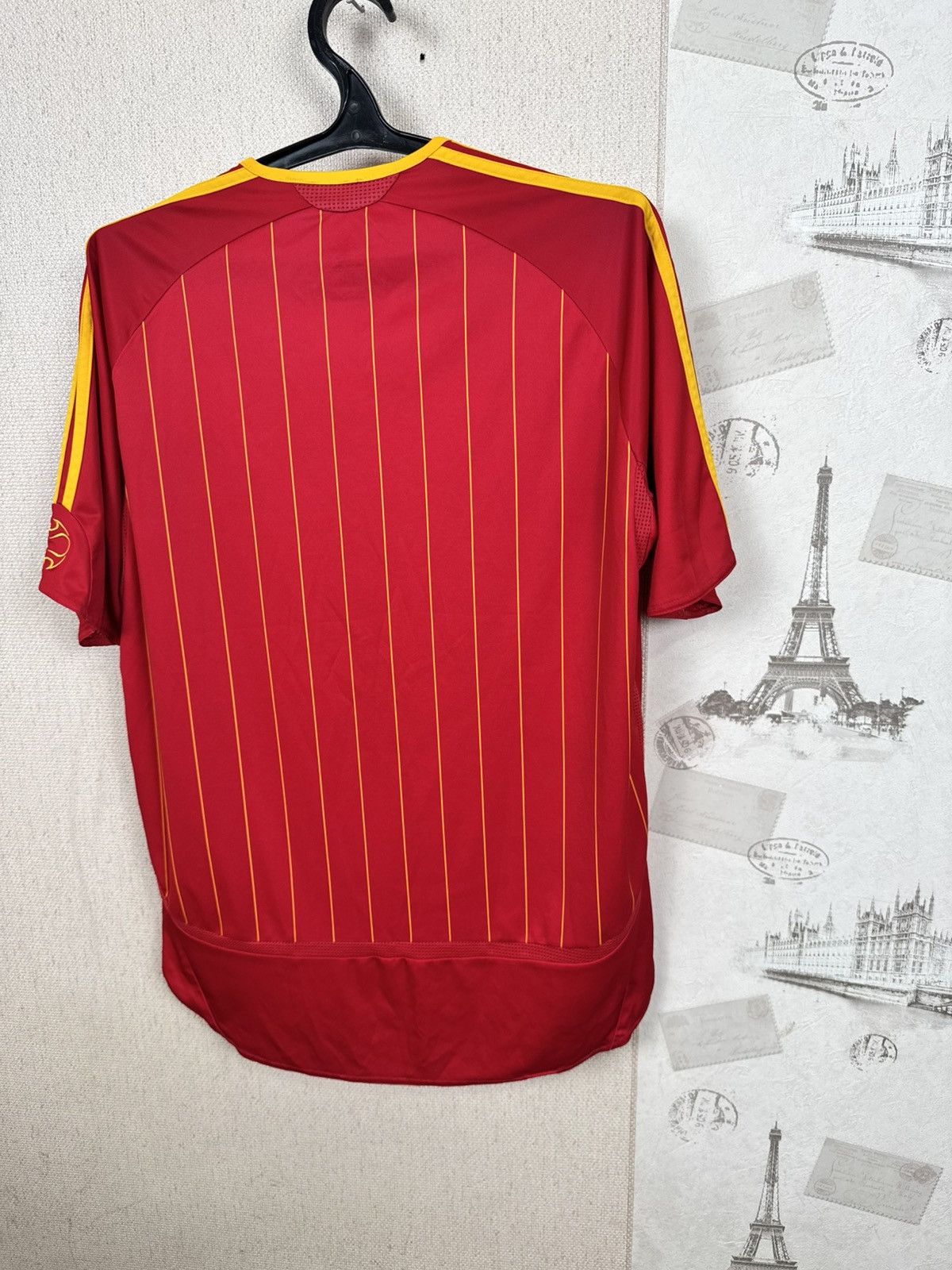 Adidas Adidas Spain 2006-2007 Home Jersey Men’s L Football Shirt Size US L / EU 52-54 / 3 - 18 Thumbnail
