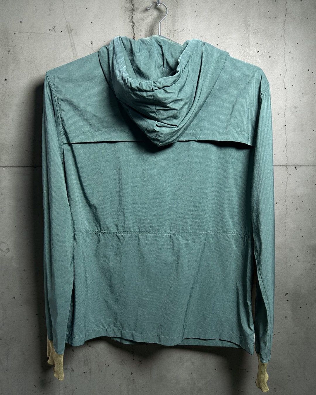 A.P.C. A.P.C. Rue Madame Paris Windbreaker / Anorak Size US XS / EU 42 / 0 - 2 Thumbnail