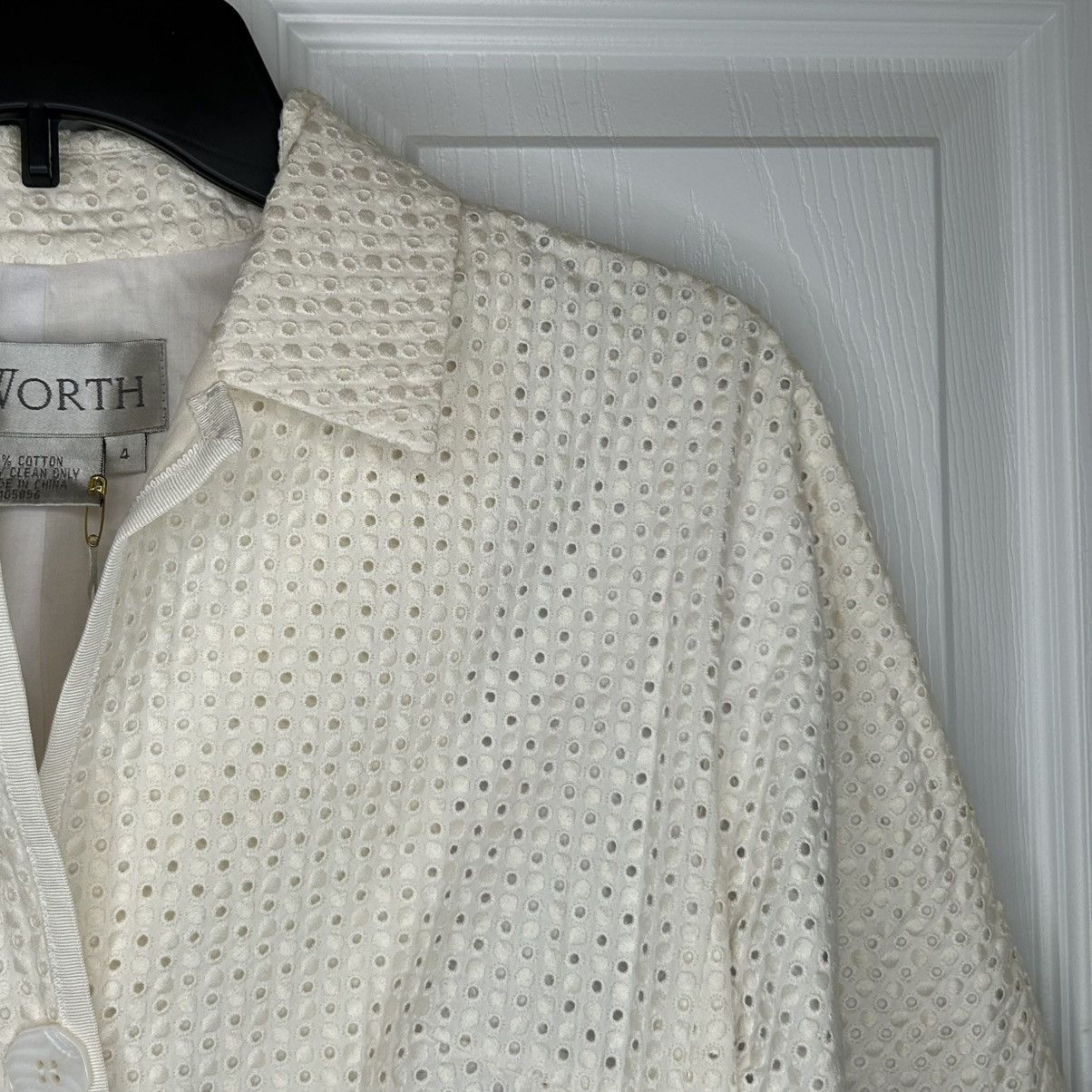 Other Worth Black and White Floral Eyelet Blazer Size 4 NWT Size S / US 4 / IT 40 - 6 Thumbnail
