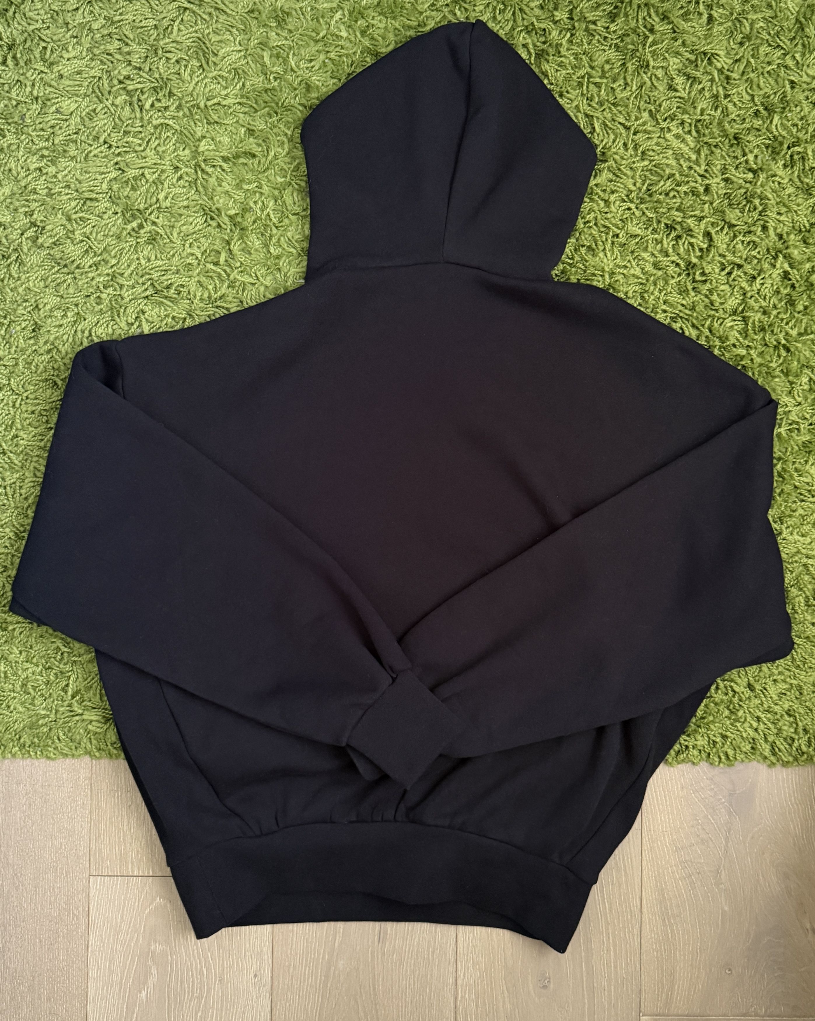 Fear of God Fear of God Essentials Arch Logo Hoodie Jet Black Size XS Size US XS / EU 42 / 0 - 3 Thumbnail
