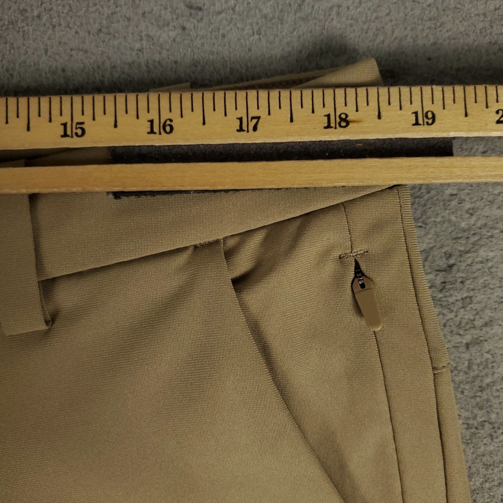 Lululemon Lululemon Pants Mens 36x33 Beige Chino Trousers Slash Pocket Pockets Classic Mens Size US 36 / EU 52 - 3 Thumbnail