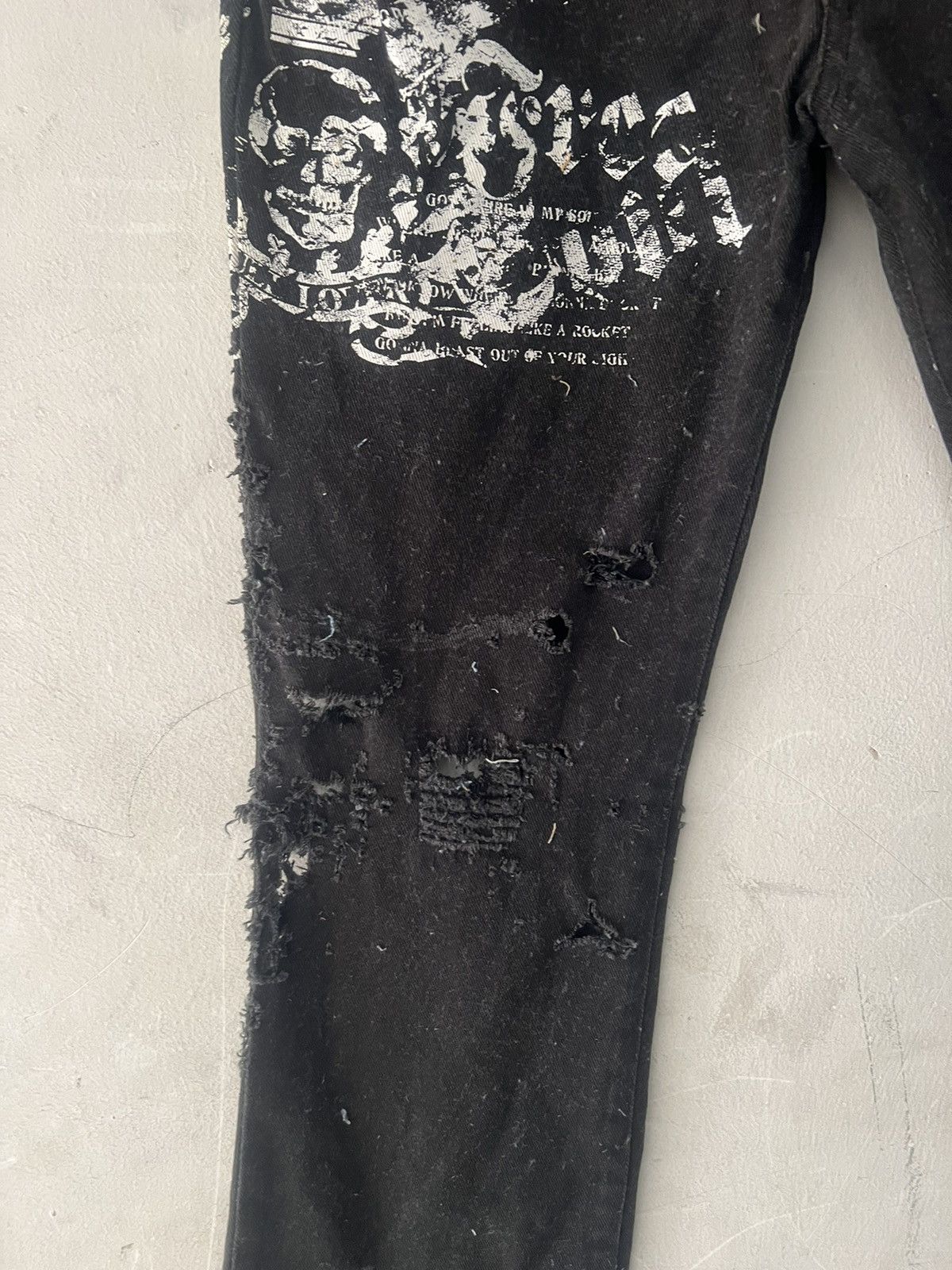 Japanese Brand MUGATAMUGARU🔥THRASHED FLARED BLACK DENIM Size US 30 / EU 46 - 10 Thumbnail