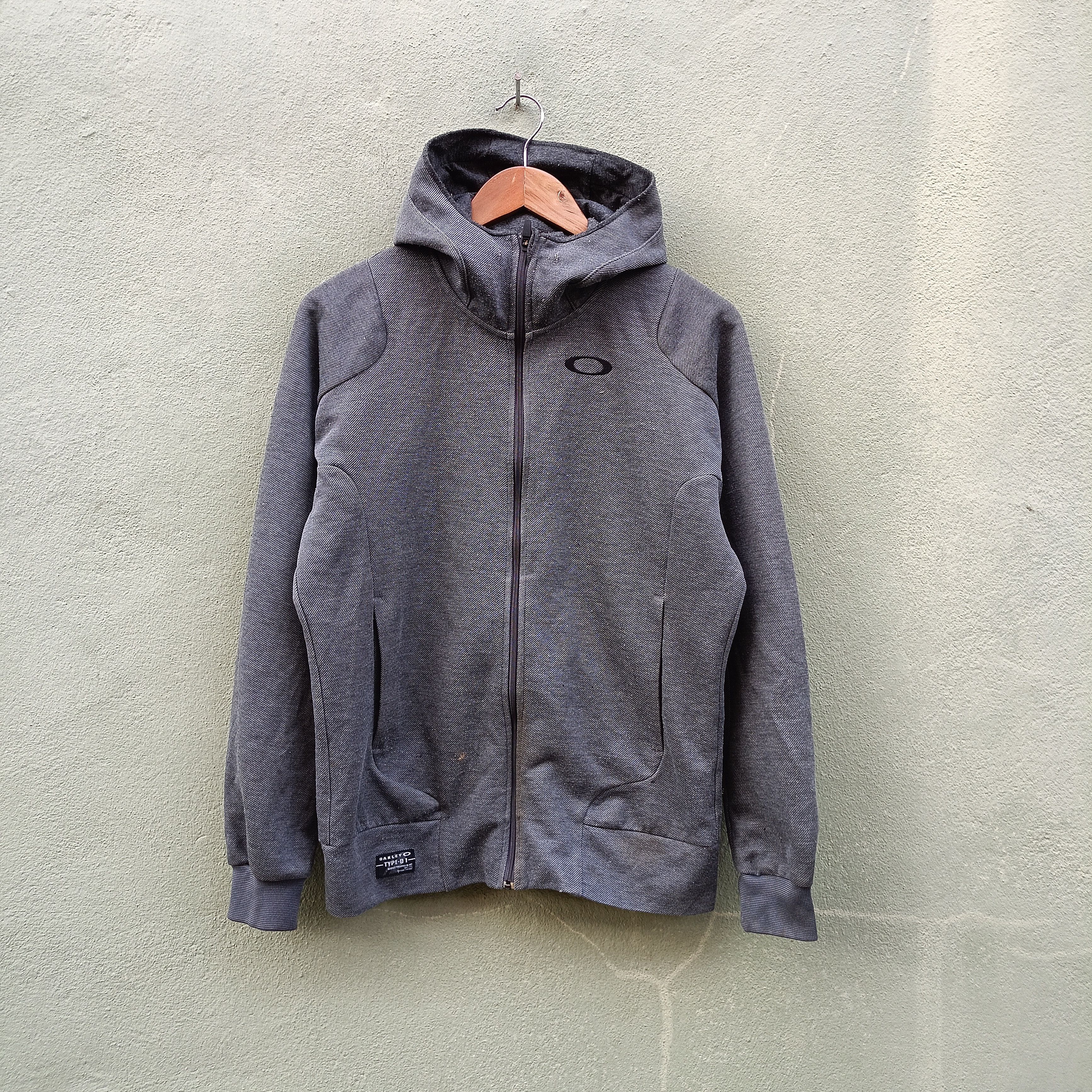 Oakley Oakley Type -01 Zip Hoodie Size US M / EU 48-50 / 2 - 1 Thumbnail
