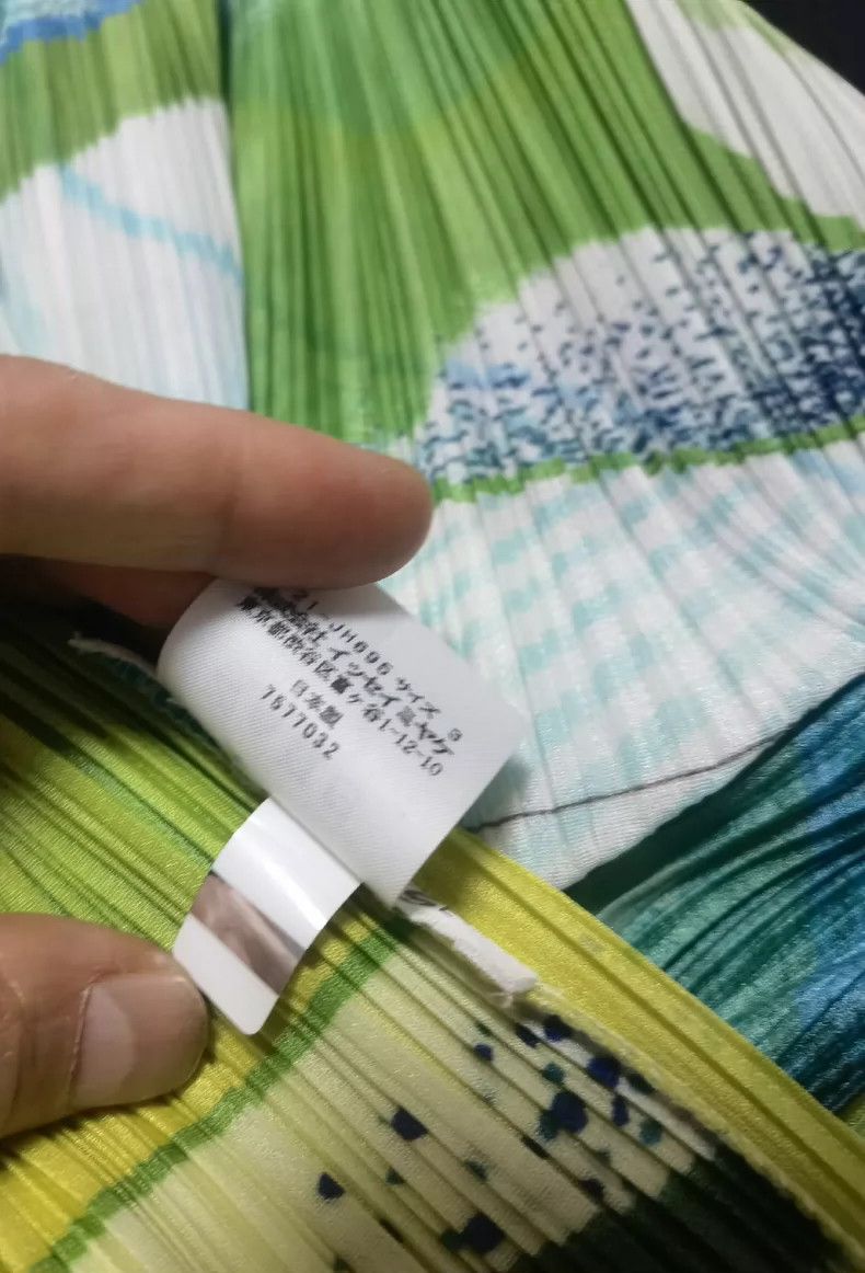 Pleats Please Issey Miyake Issey Miyake size:3 Green Windmill pleated dress Size S / US 4 / IT 40 - 2 Thumbnail