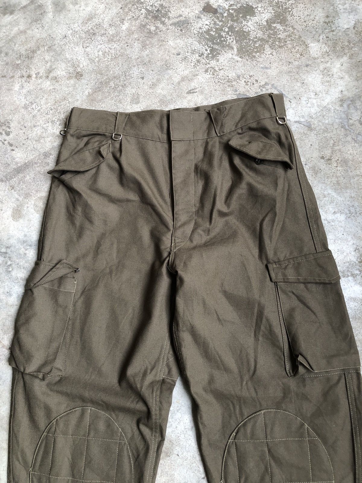 Vintage VINTAGE MILITARY ARMY CARGO PANT WORLD WAR STYLE Size US 35 - 4 Thumbnail