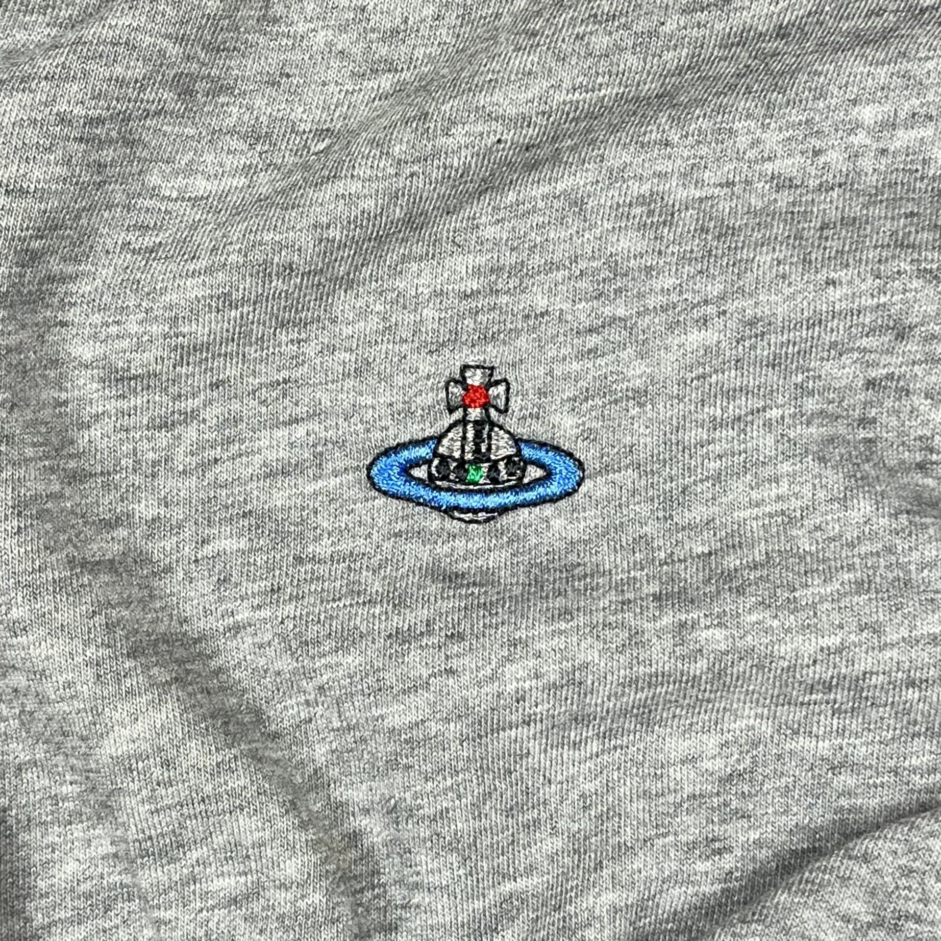 Vivienne Westwood Vivienne Westwood Y2K Orb Logo T Shirt Size US L / EU 52-54 / 3 - 15 Thumbnail