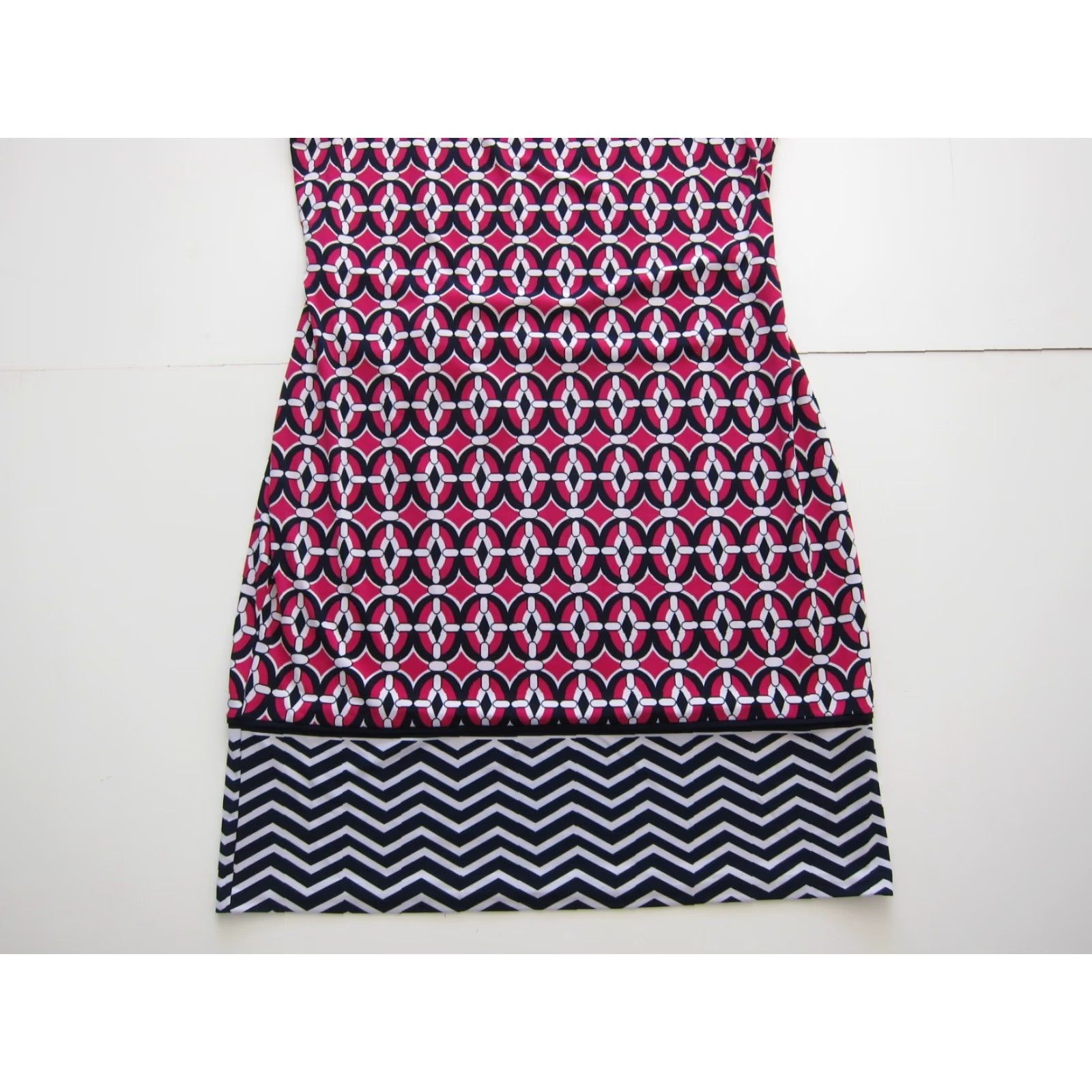 Liz Claiborne Vtg Liz Claiborne Pink Blue White Geometric Stretch Sleeveless Sheath Dress L Size L / US 10 / IT 46 - 8 Thumbnail