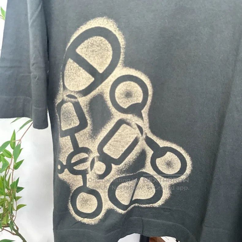 Hermes Hermes Classic Buckle Print Short Sleeve Tee Size US M / EU 48-50 / 2 - 4 Thumbnail