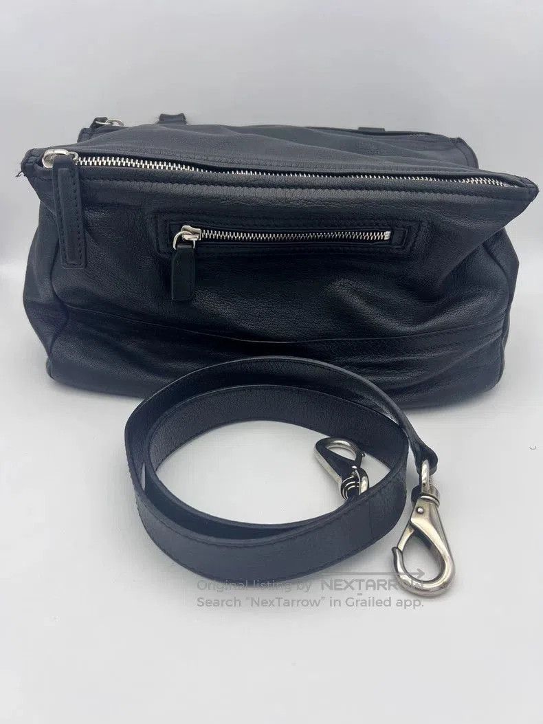 Givenchy Givenchy Pandora Medium Leather Box Bag. Size ONE SIZE - 8 Thumbnail