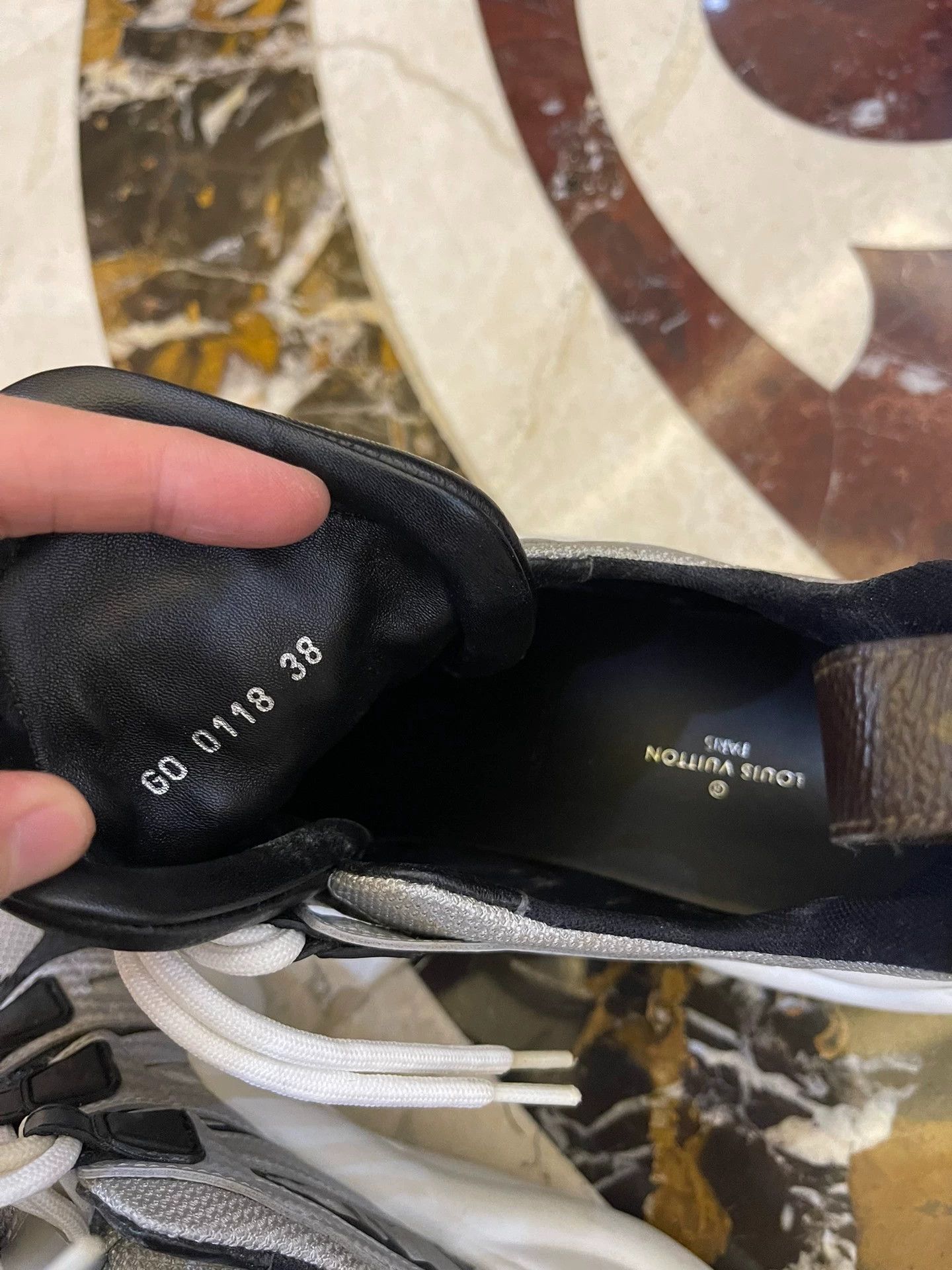 Louis Vuitton LV Dad Sneakers 38 (9.8/10, 2x Worn) Authentic Size US 7.5 / IT 37.5 - 4 Thumbnail