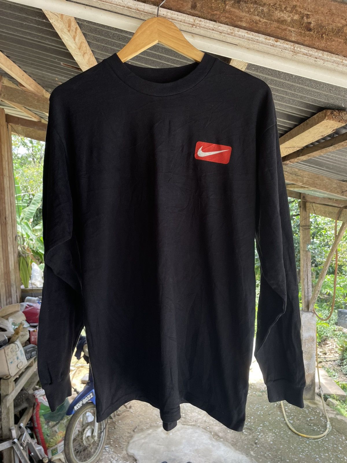 Nike Vintage 90s nike backhit tshirt Size US M / EU 48-50 / 2 - 4 Thumbnail