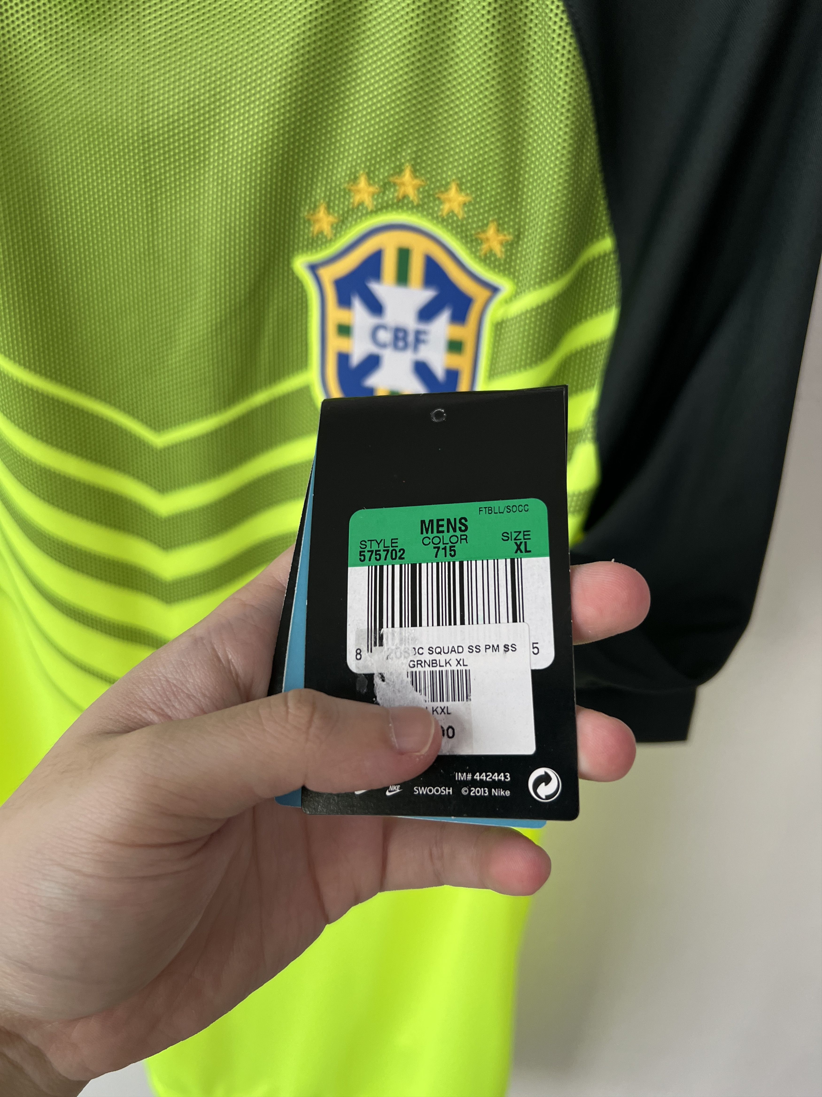 Nike (XL) Brazil 2014 Pre-Match Kit (NEW) Size US XL / EU 56 / 4 - 5 Thumbnail