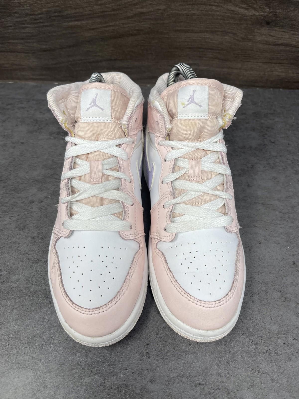 Jordan Brand Air Jordan 1 Mid PS Wash Pink Kids Size 2.5 Size US 4 / IT 34 - 3 Thumbnail