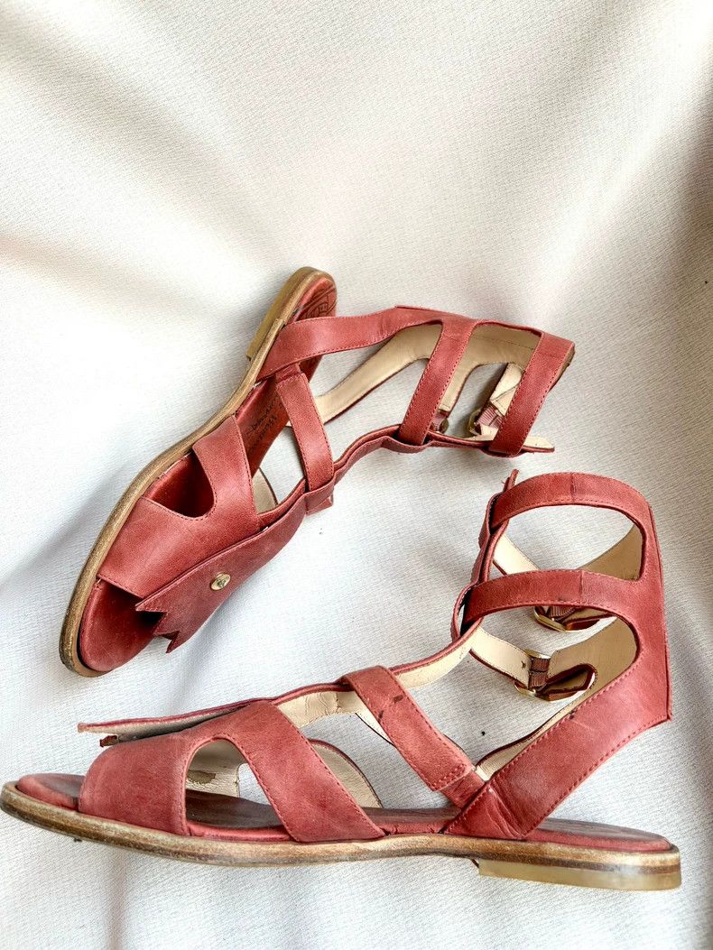 Vivienne Westwood Vivienne Westwood Red and brown Roman sandals Size US 7.5 / IT 37.5 - 7 Thumbnail