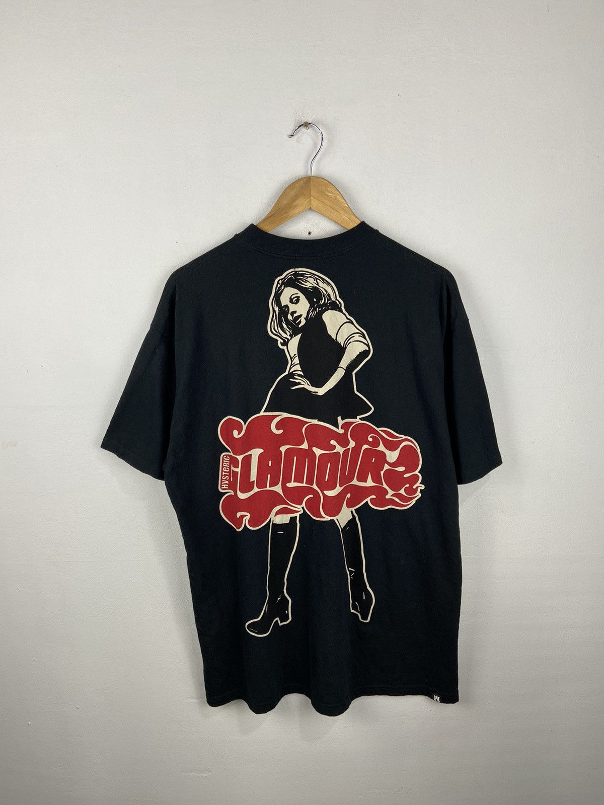 Hysteric Glamour Naked GIRL Backhit Graphic Size US XL / EU 56 / 4 - 1 Thumbnail