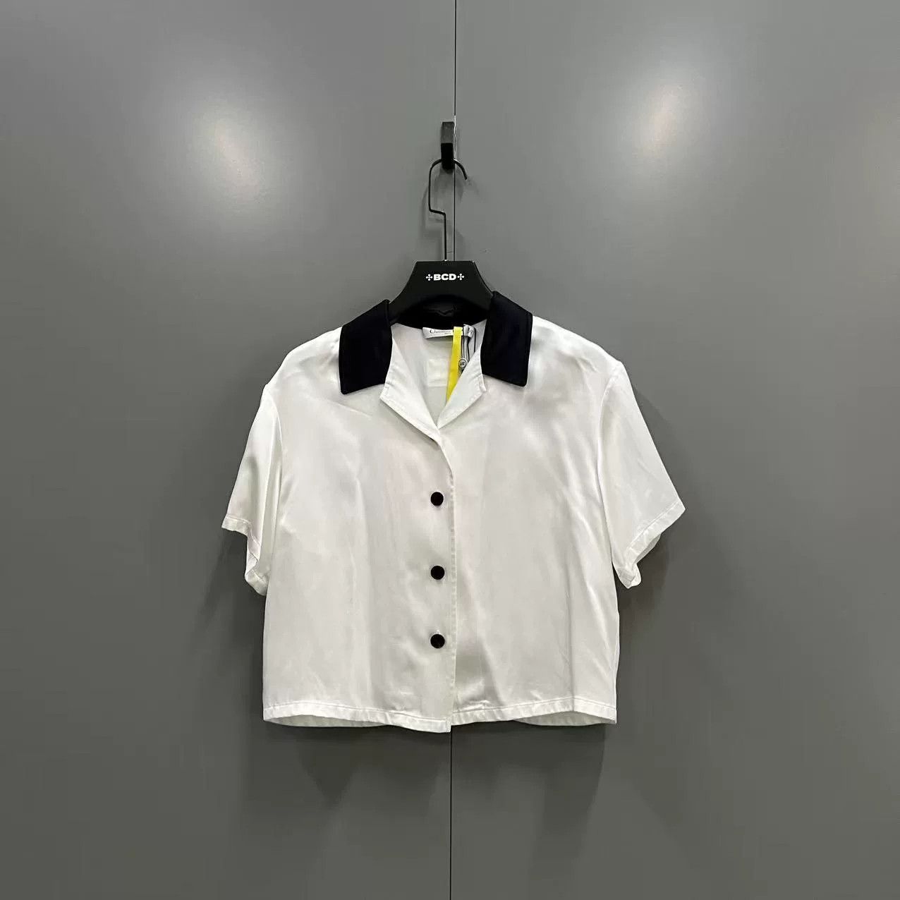 Dior Dior Silk Short-Sleeve Shirt Size M / US 6-8 / IT 42-44 - 1 Thumbnail