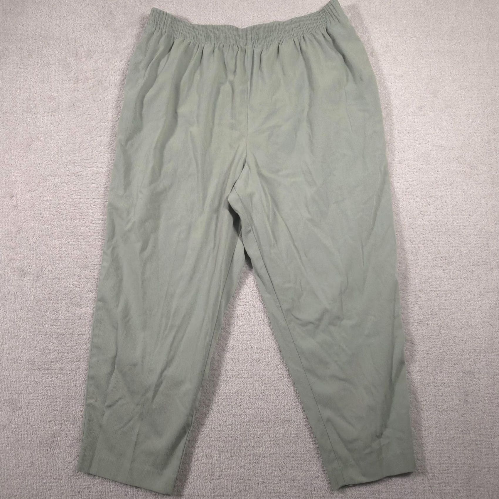 Vintage Alfred Dunner Dress Pants Womens 24W Green Crepe Pull On Elastic Waist Slacks Size 42" / US 20 - 2 Thumbnail