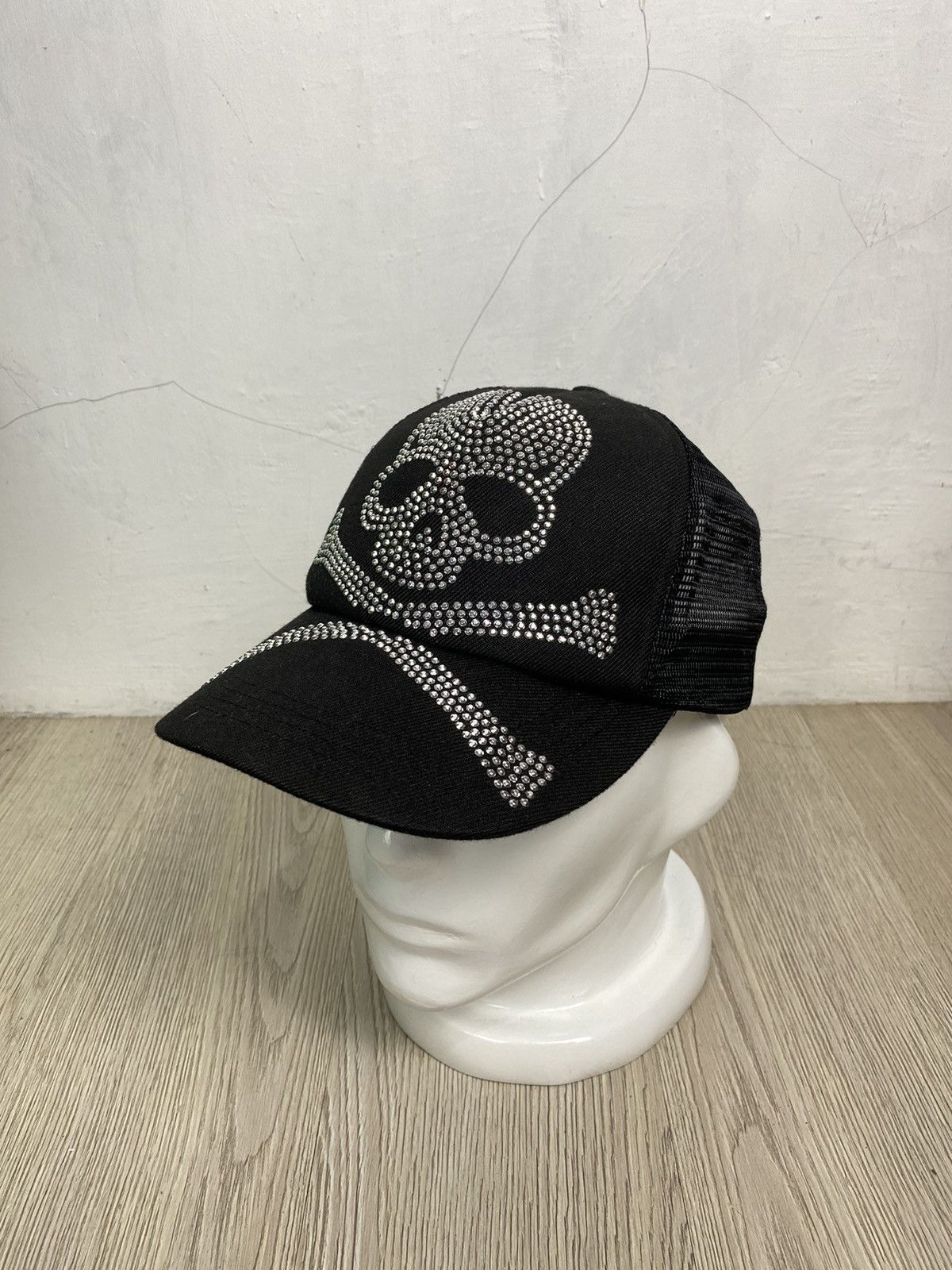 If Six Was Nine × Japanese Brand × Le Grande Bleu (L.G.B.) 2000s Skull Studed trucker cap Size ONE SIZE - 2 Thumbnail