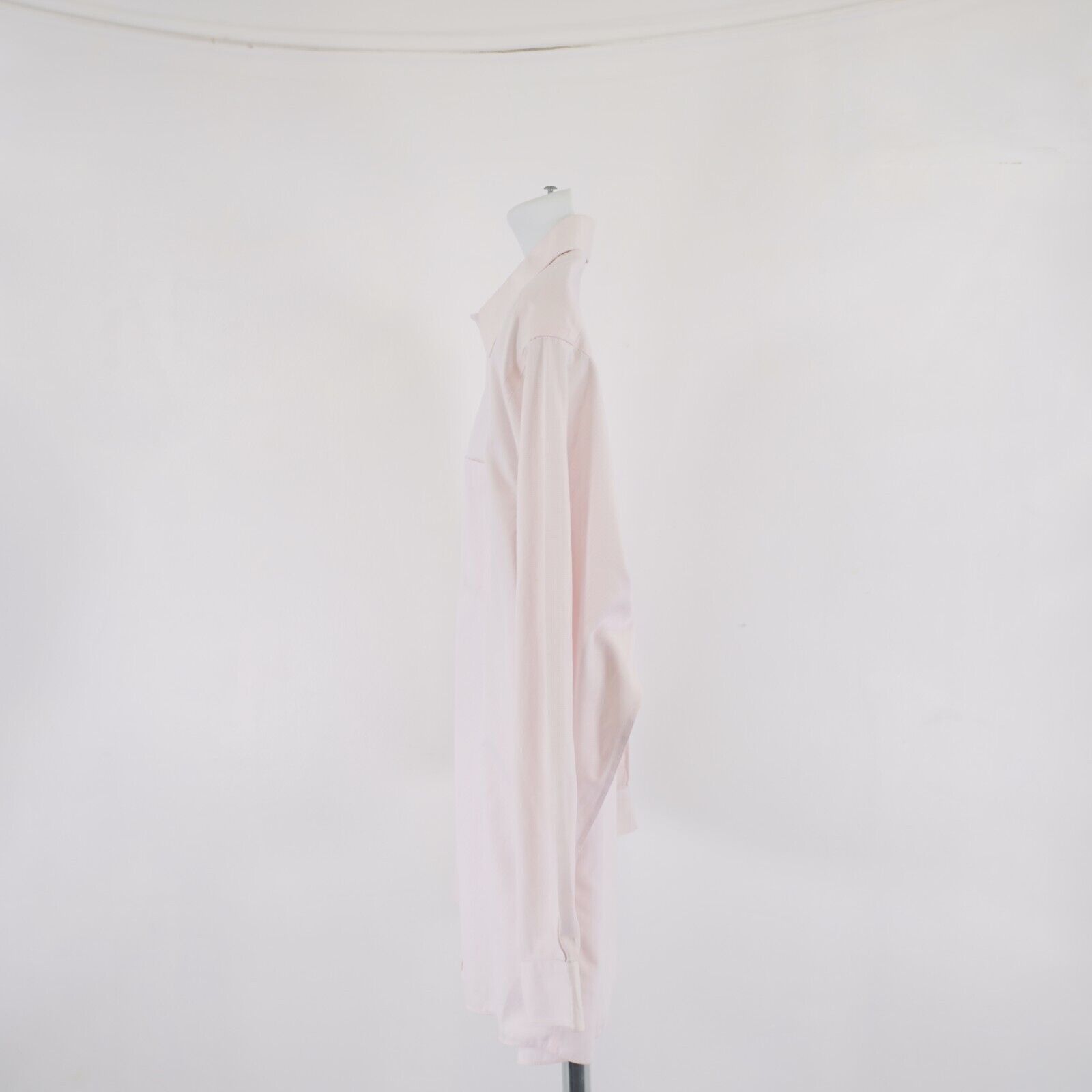 Jos. A. Bank Jos A Bank Stays Cool 16.5-35 Pink Plaid Collared Dress Shir Size US L / EU 52-54 / 3 - 5 Thumbnail