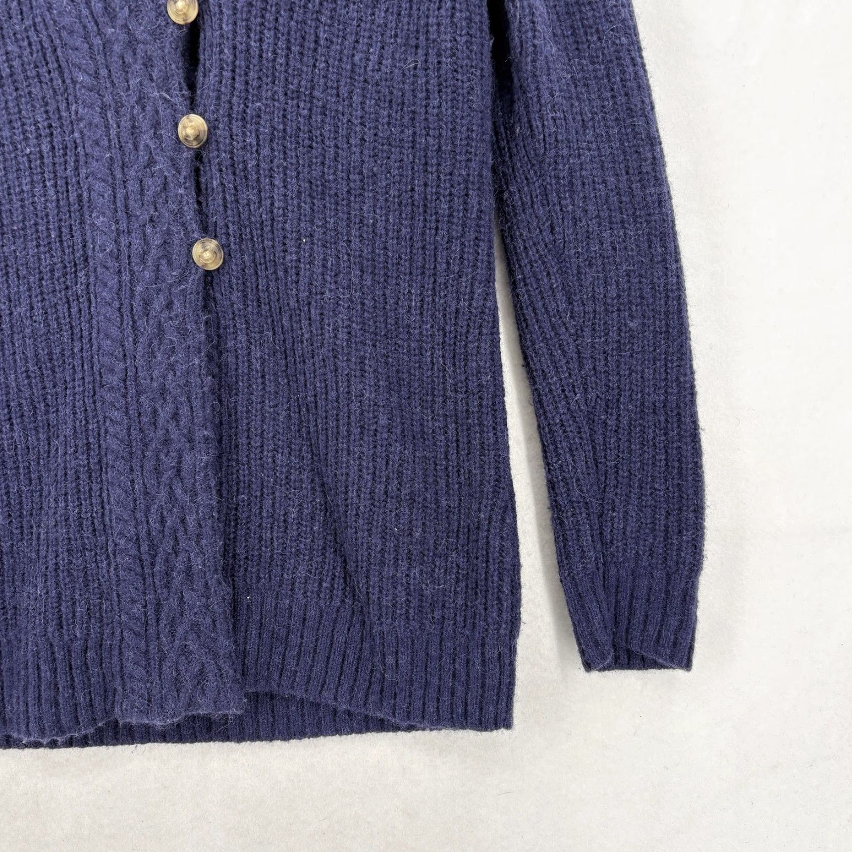 Vineyard Vines Vineyard Vines Cardigan Sweater Womens Large Blue Wool Alpaca Shawl Cable Knit V-Neck Long Sleeve Solid Knitted Pattern Button Winter Casual Womens Size L / US 10 / IT 46 - 3 Thumbnail
