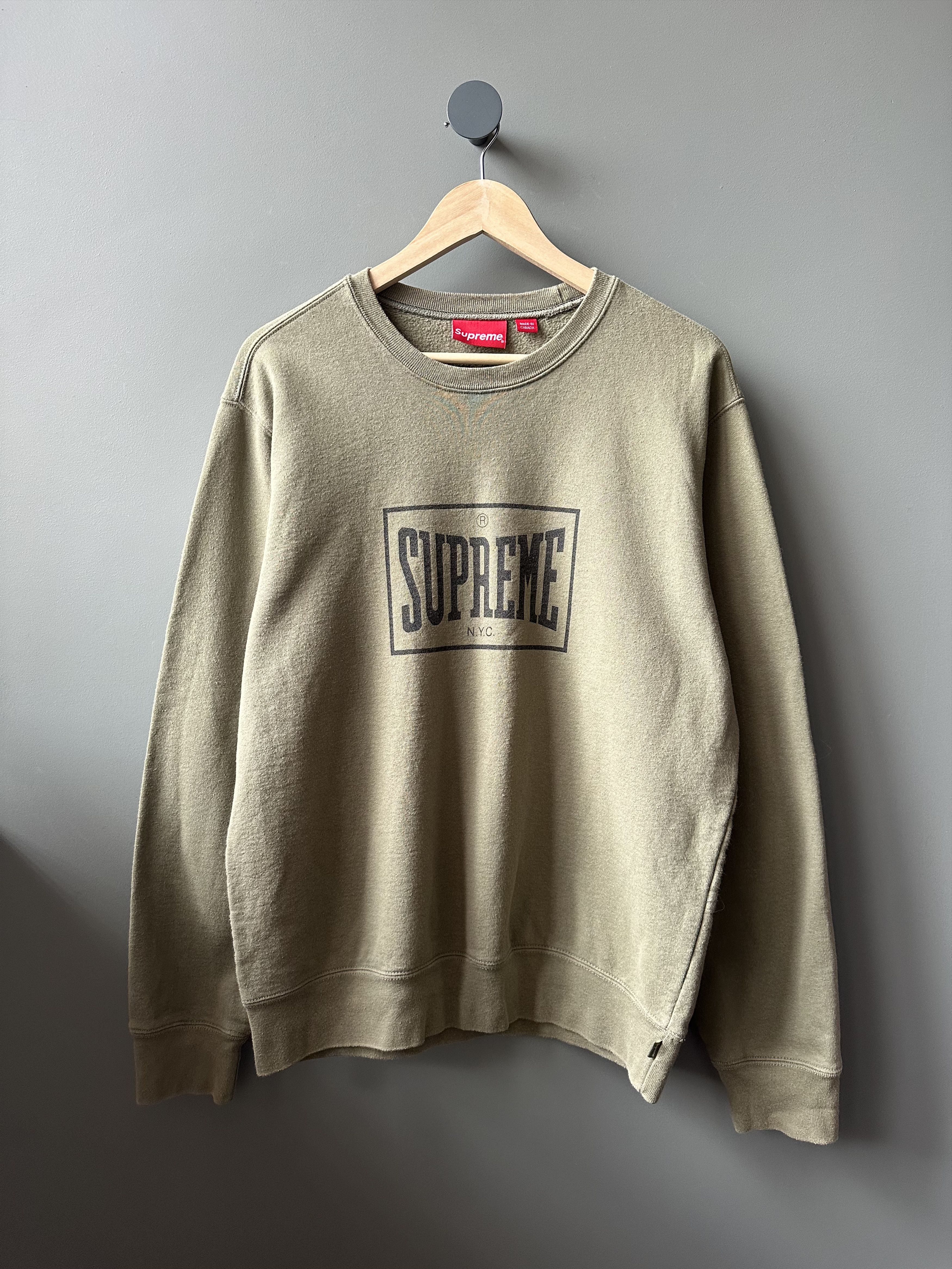 Supreme Supreme Warm Up Logo Crewneck Sweatshirt Size M Size US M / EU 48-50 / 2 - 1 Thumbnail