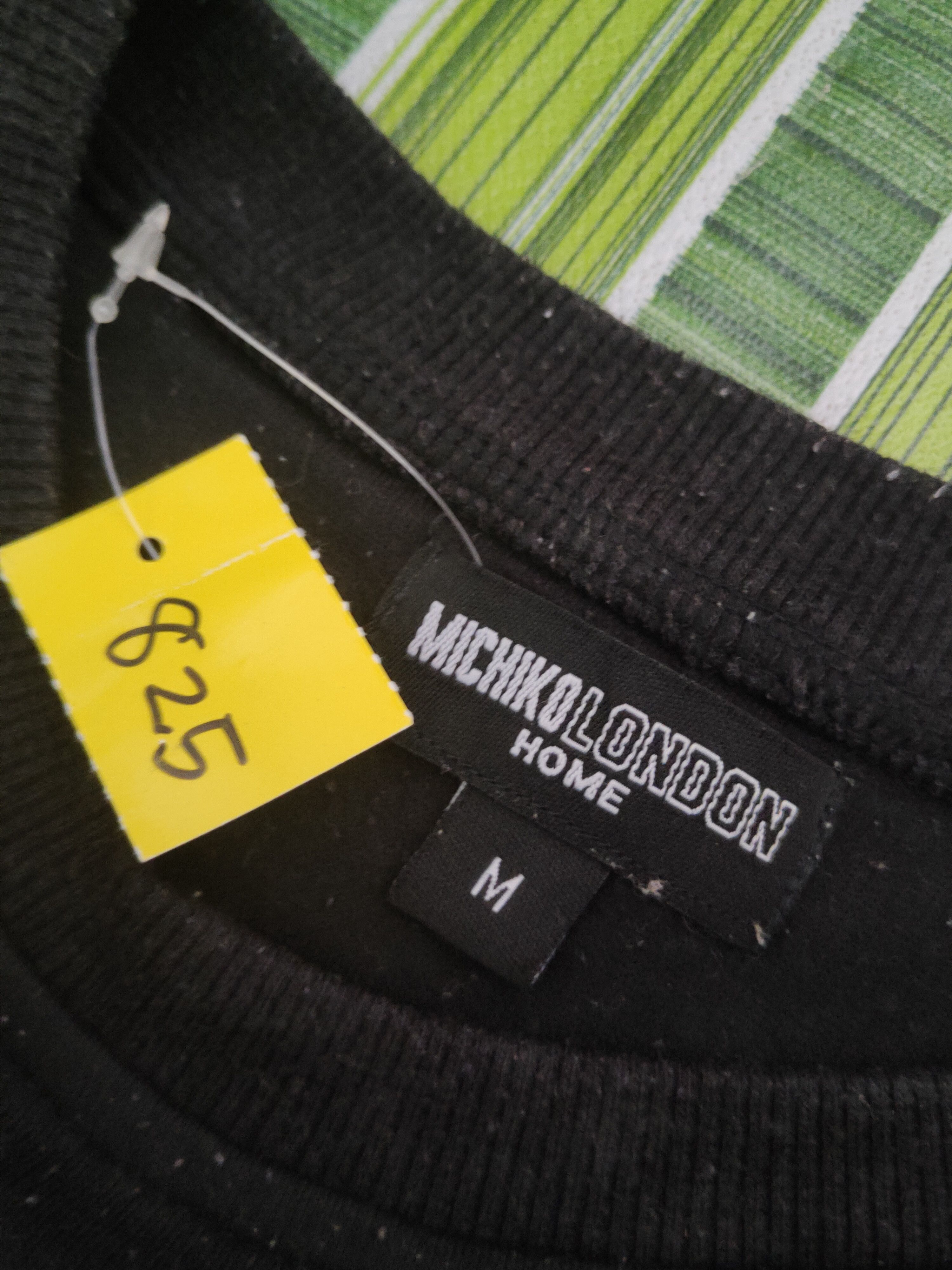 Michiko Koshino London DL Michiko London Home Black Long Sleeve T-shirts #825 Size US M / EU 48-50 / 2 - 12 Thumbnail