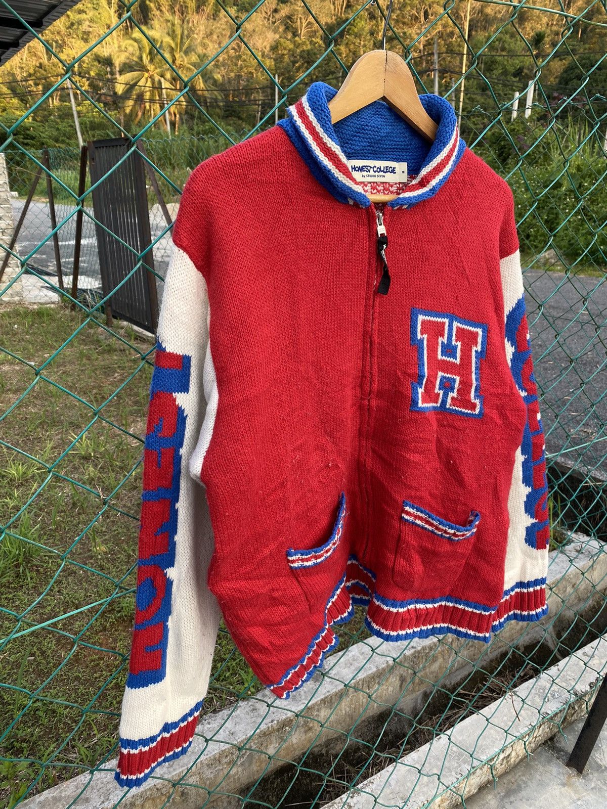 GU × Studio Seven AW24 Honest College X GU cable knit zip up jacket Size US M / EU 48-50 / 2 - 4 Thumbnail